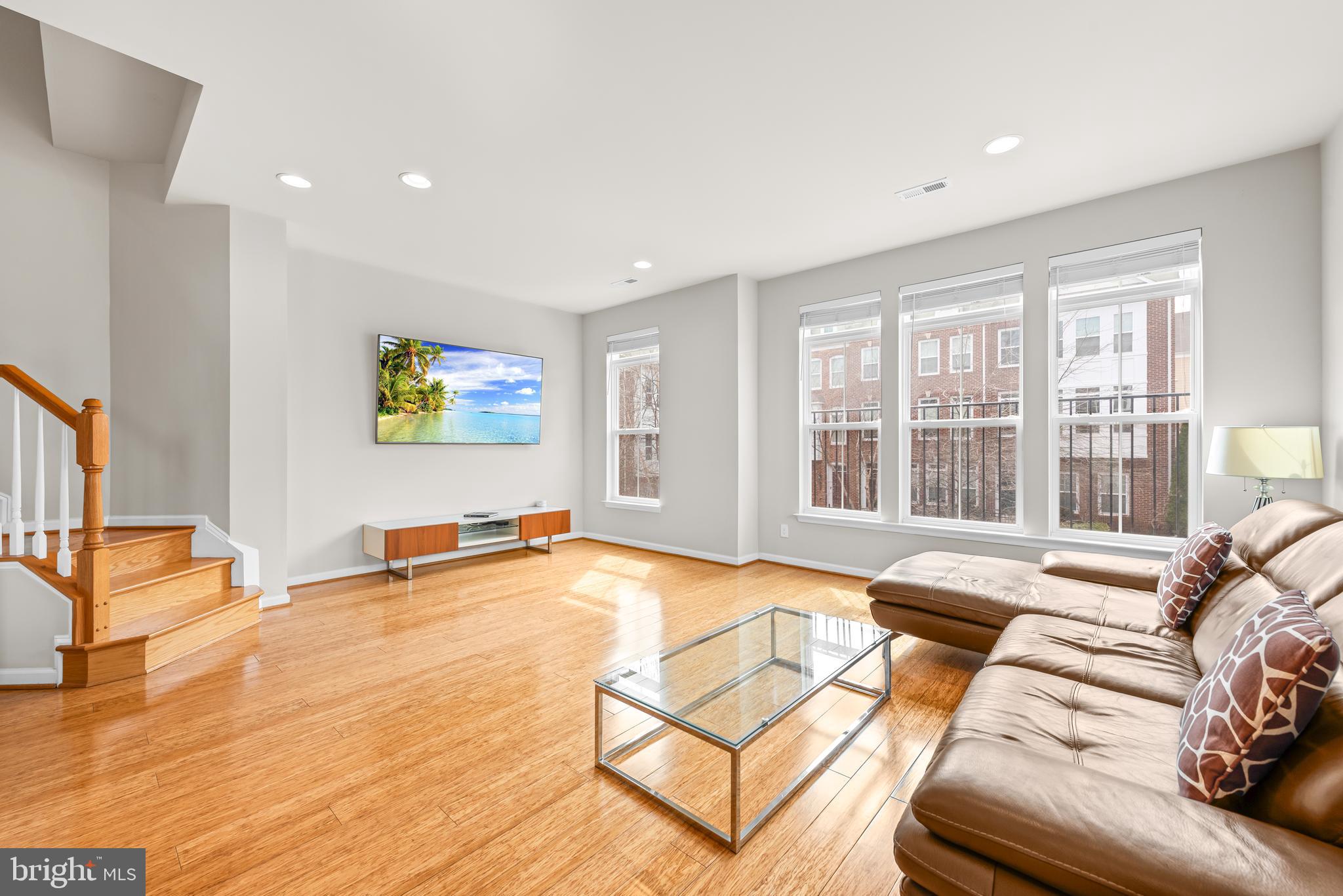 METROWEST - Residential