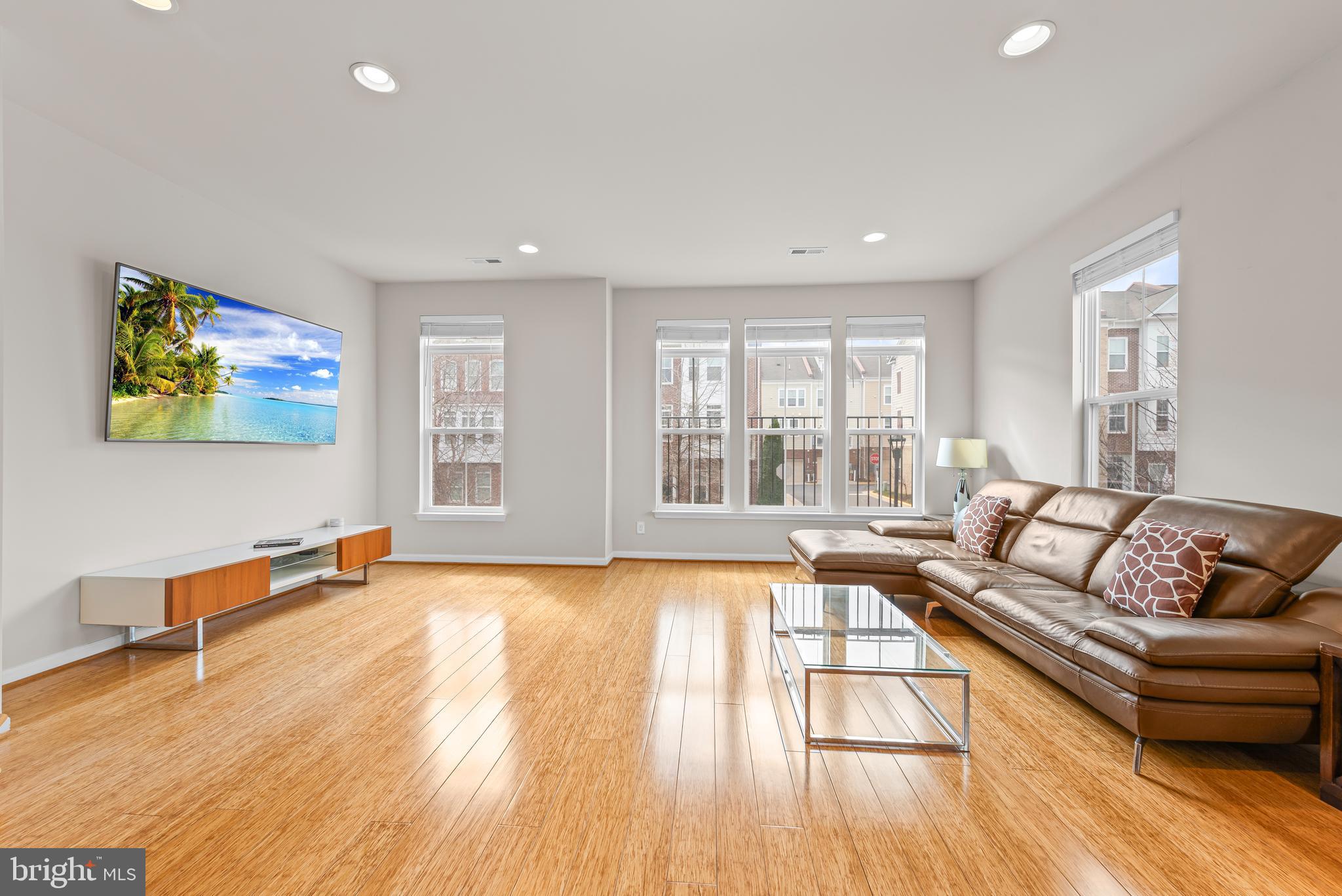 METROWEST - Residential