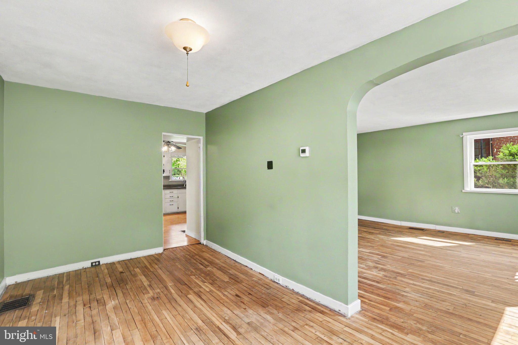 1272 BOILING SPRINGS ROAD