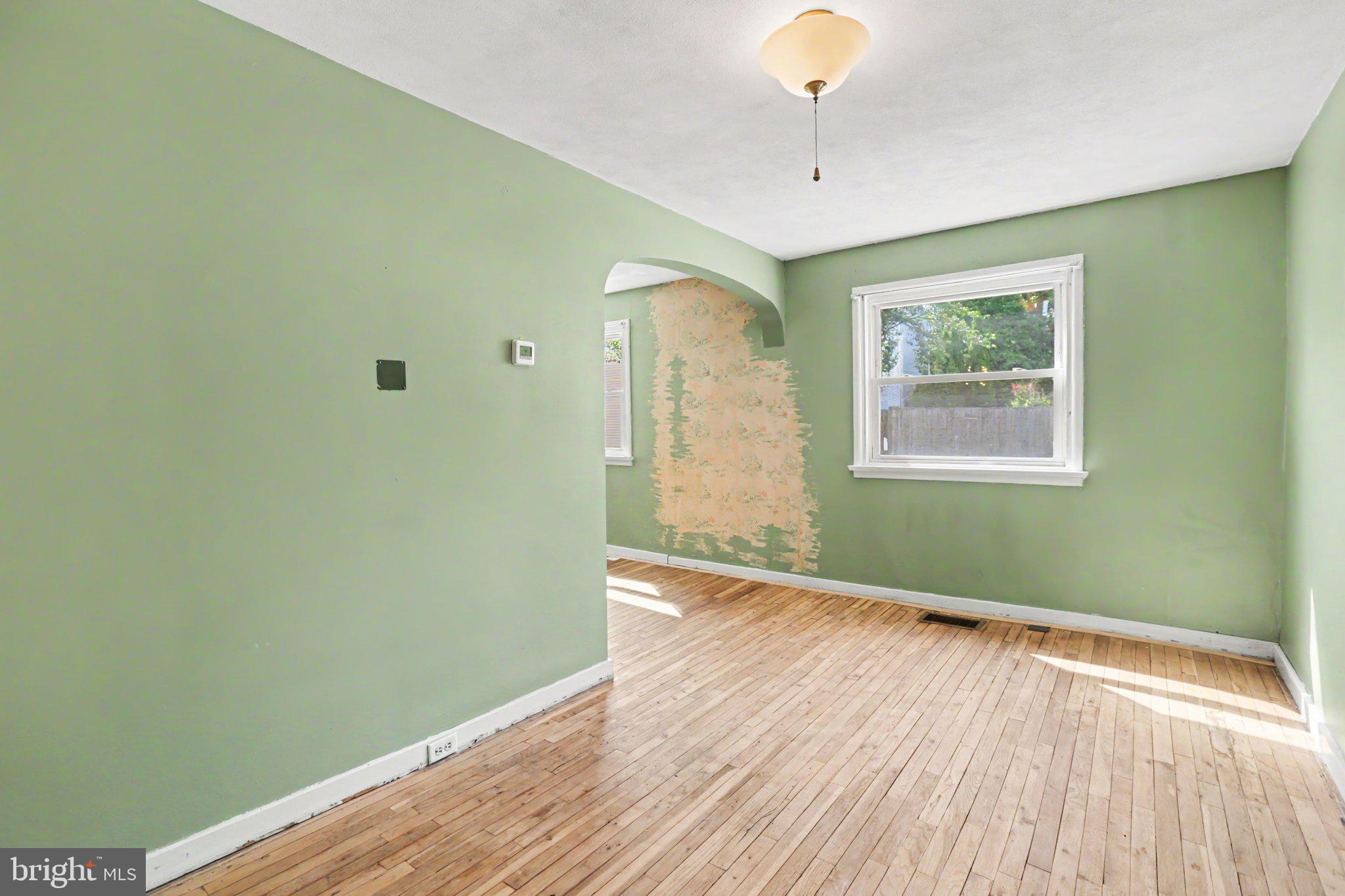 1272 BOILING SPRINGS ROAD