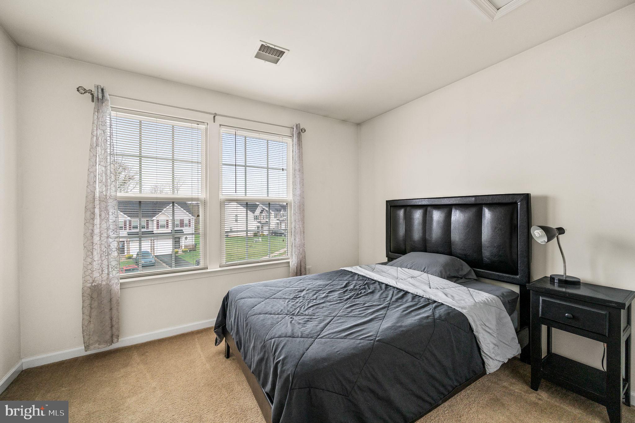 WINDLESTRAE - Residential