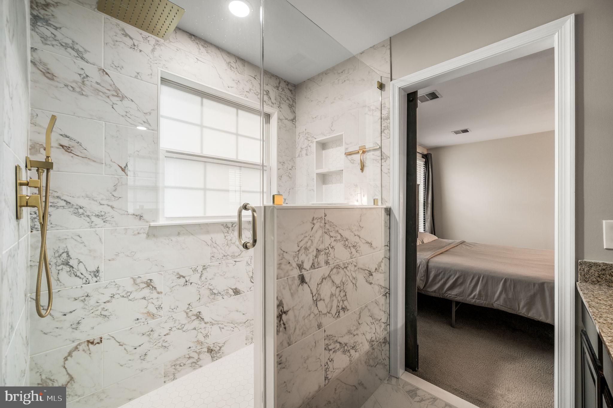 WINDLESTRAE - Residential