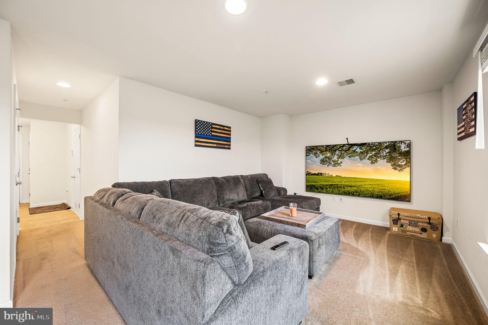 WINDLESTRAE - Residential