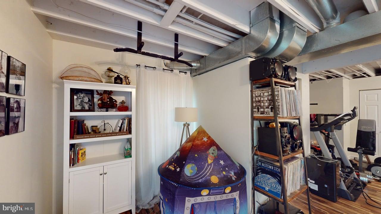 DOGWOOD - Residential