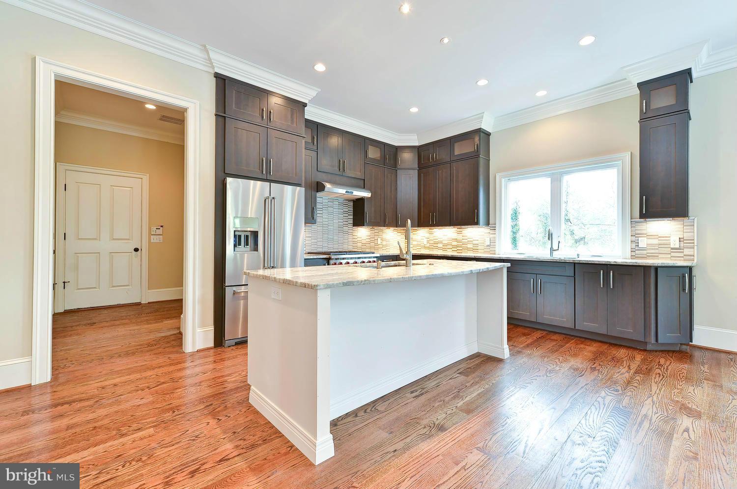 HOLLINDALE - Residential