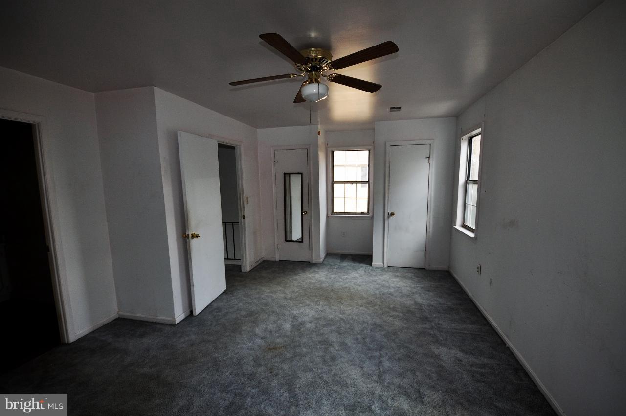 ARBORY CONDOS - Residential