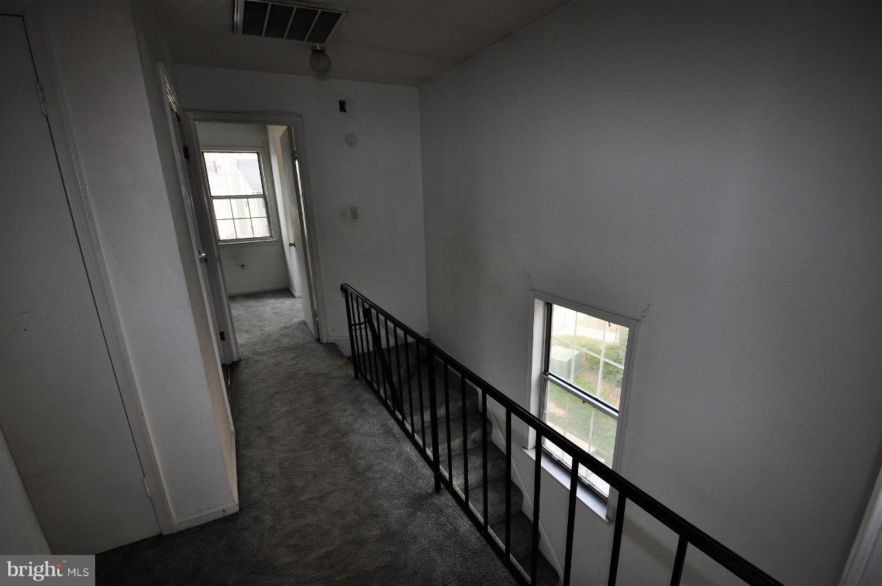 ARBORY CONDOS - Residential