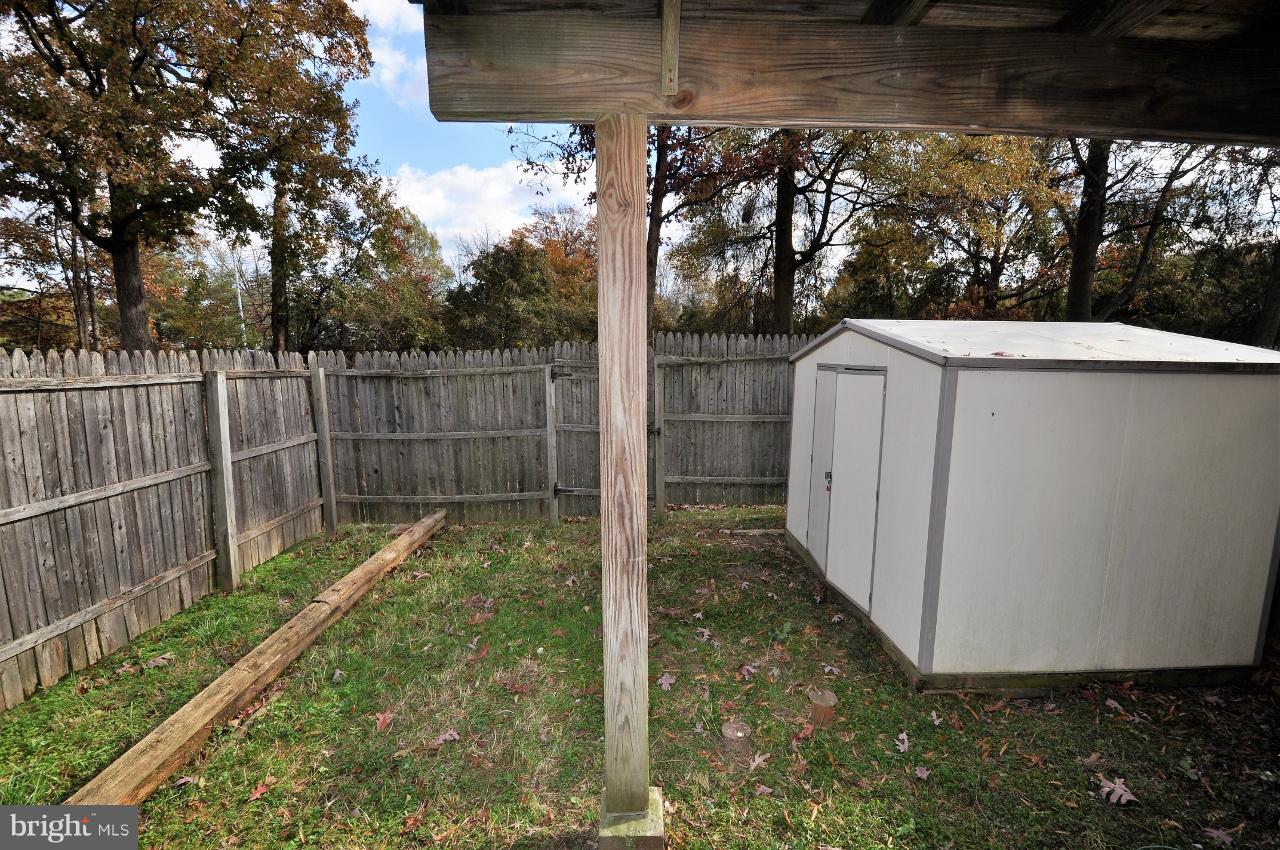 ARBORY CONDOS - Residential