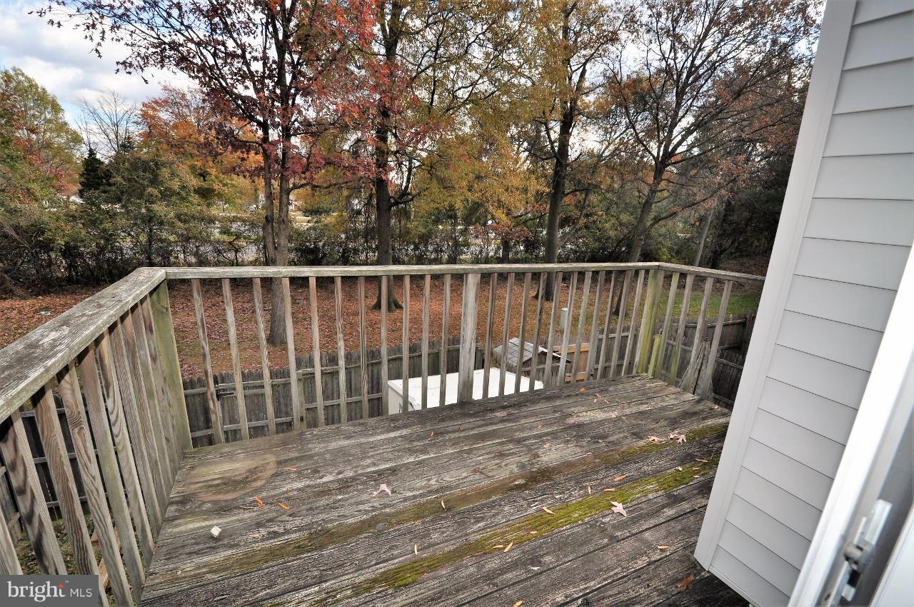 ARBORY CONDOS - Residential