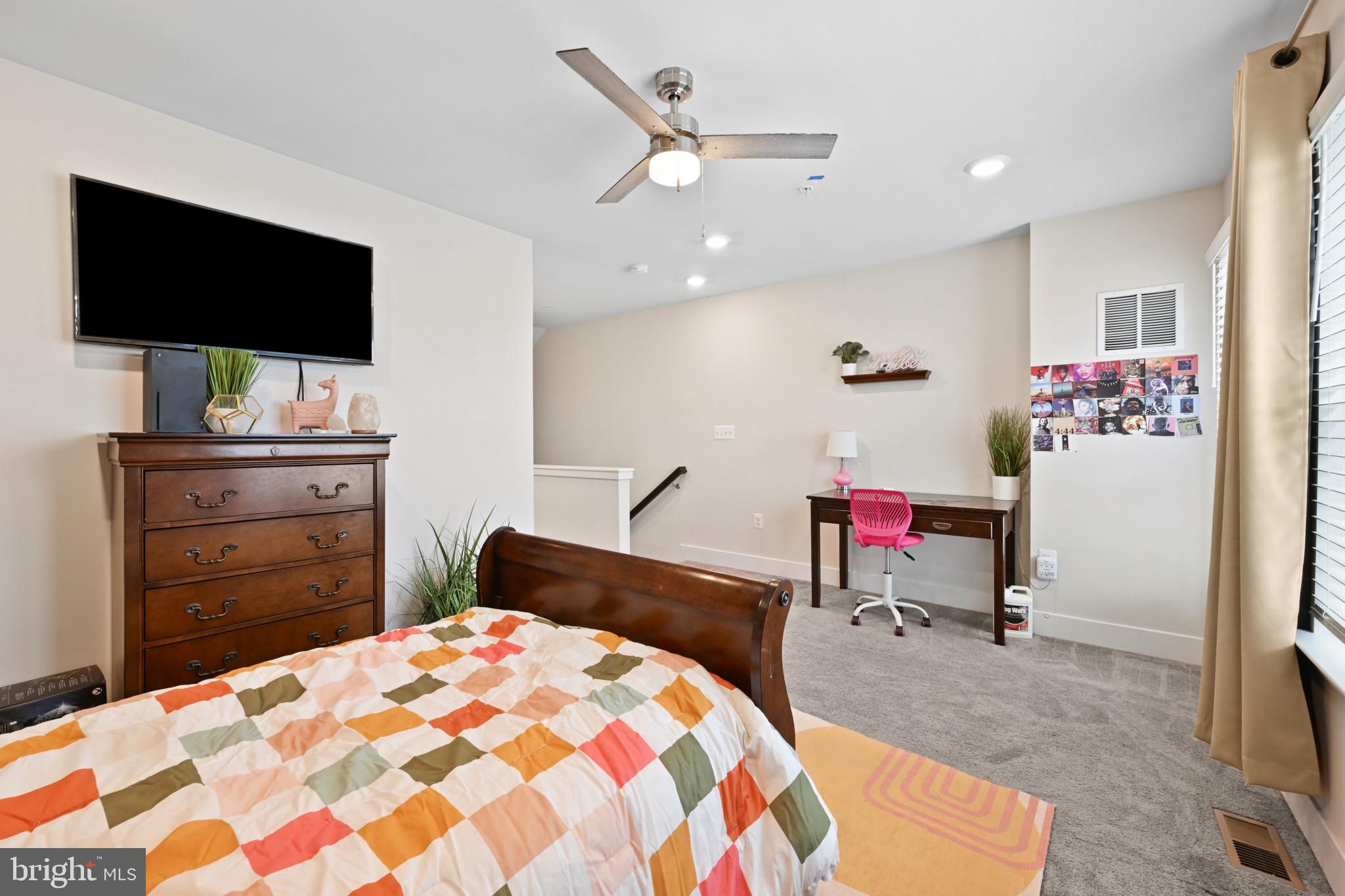 ST CHARLES TOWNS - Residential Lease