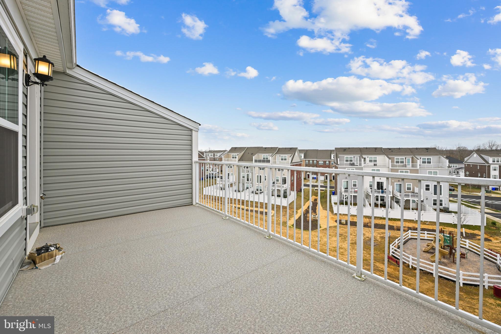 ST CHARLES TOWNS - Residential Lease