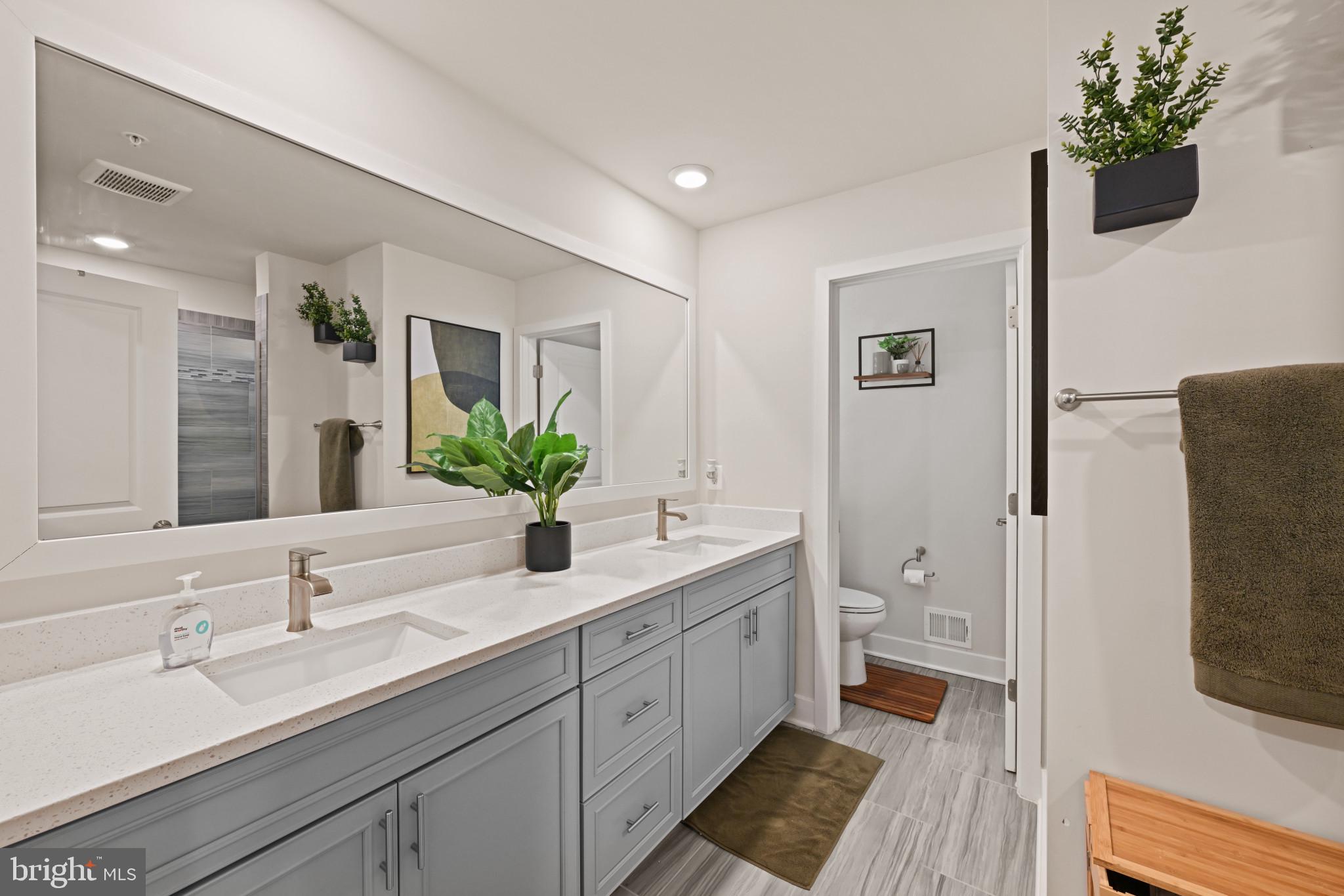 ST CHARLES TOWNS - Residential Lease