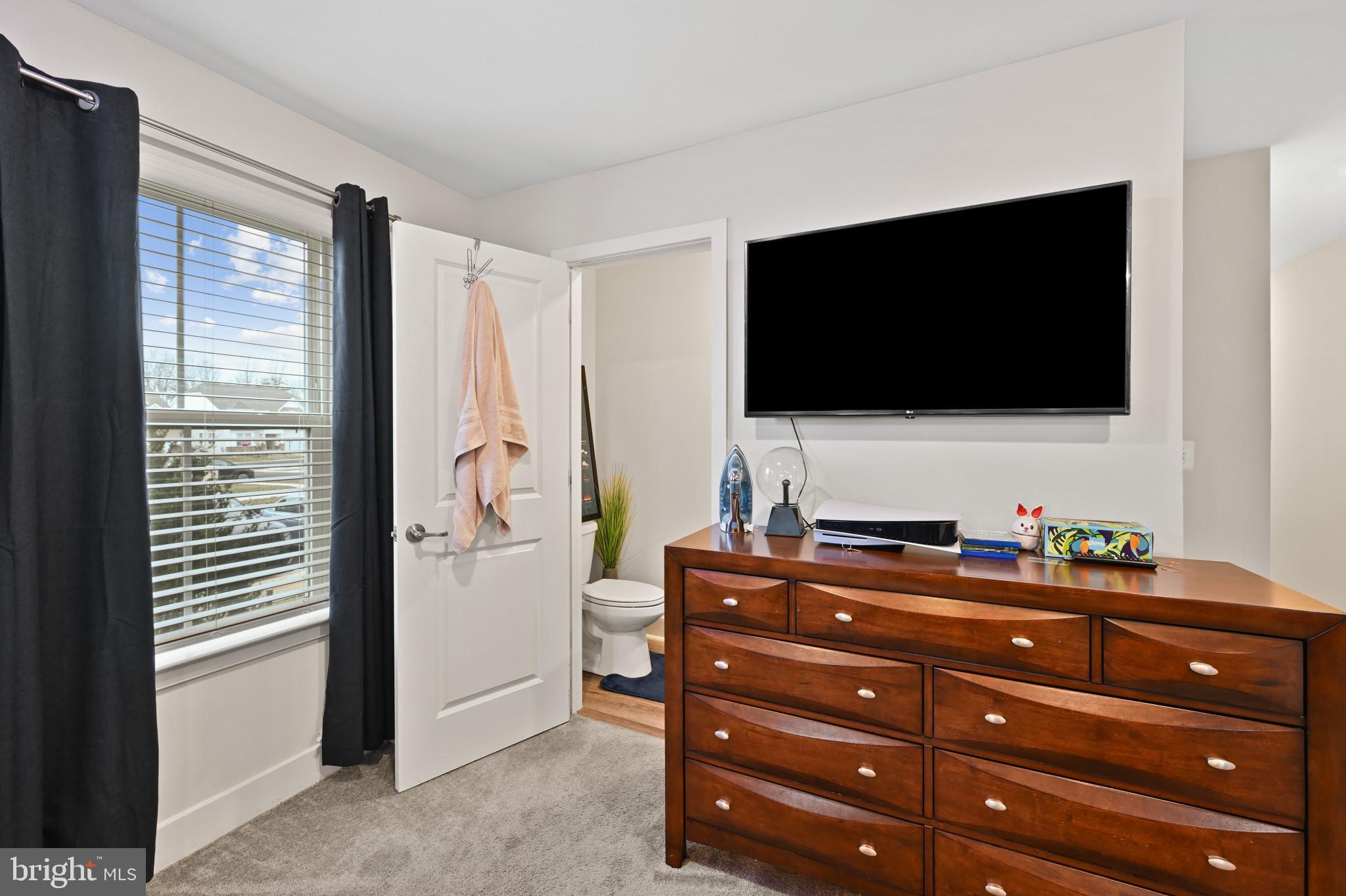 ST CHARLES TOWNS - Residential Lease