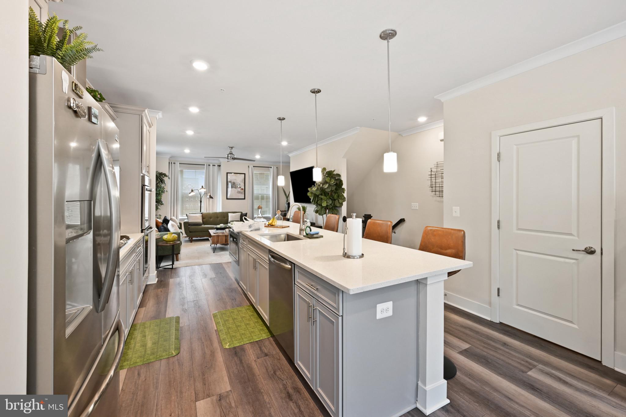 ST CHARLES TOWNS - Residential Lease