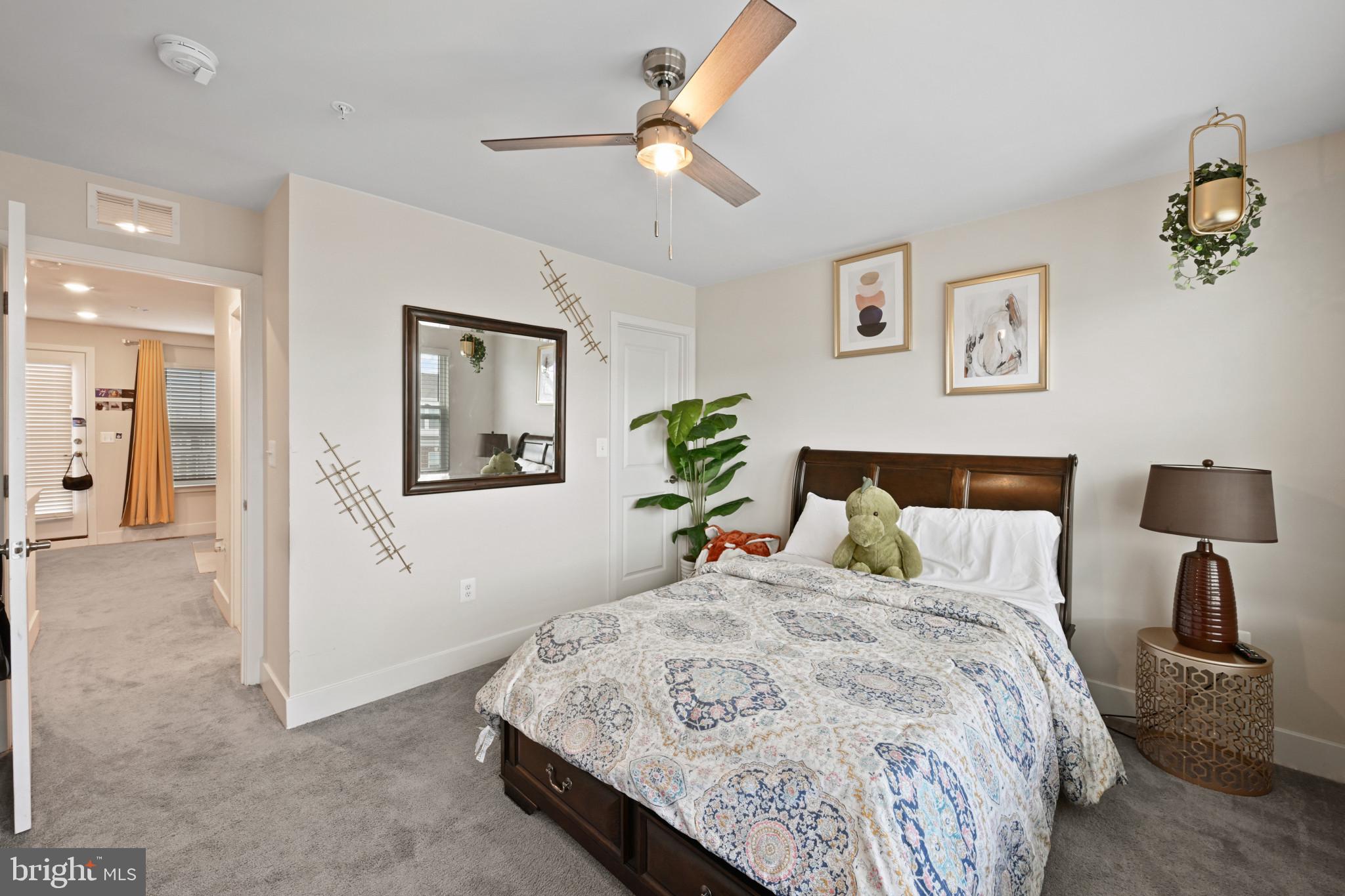 ST CHARLES TOWNS - Residential Lease