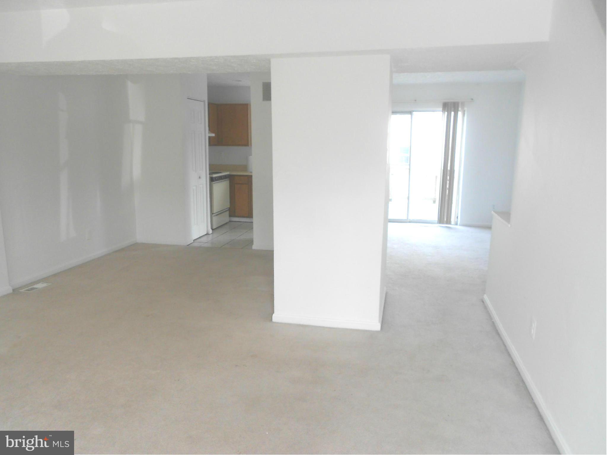 RICHARDSON MEWS - Residential Lease