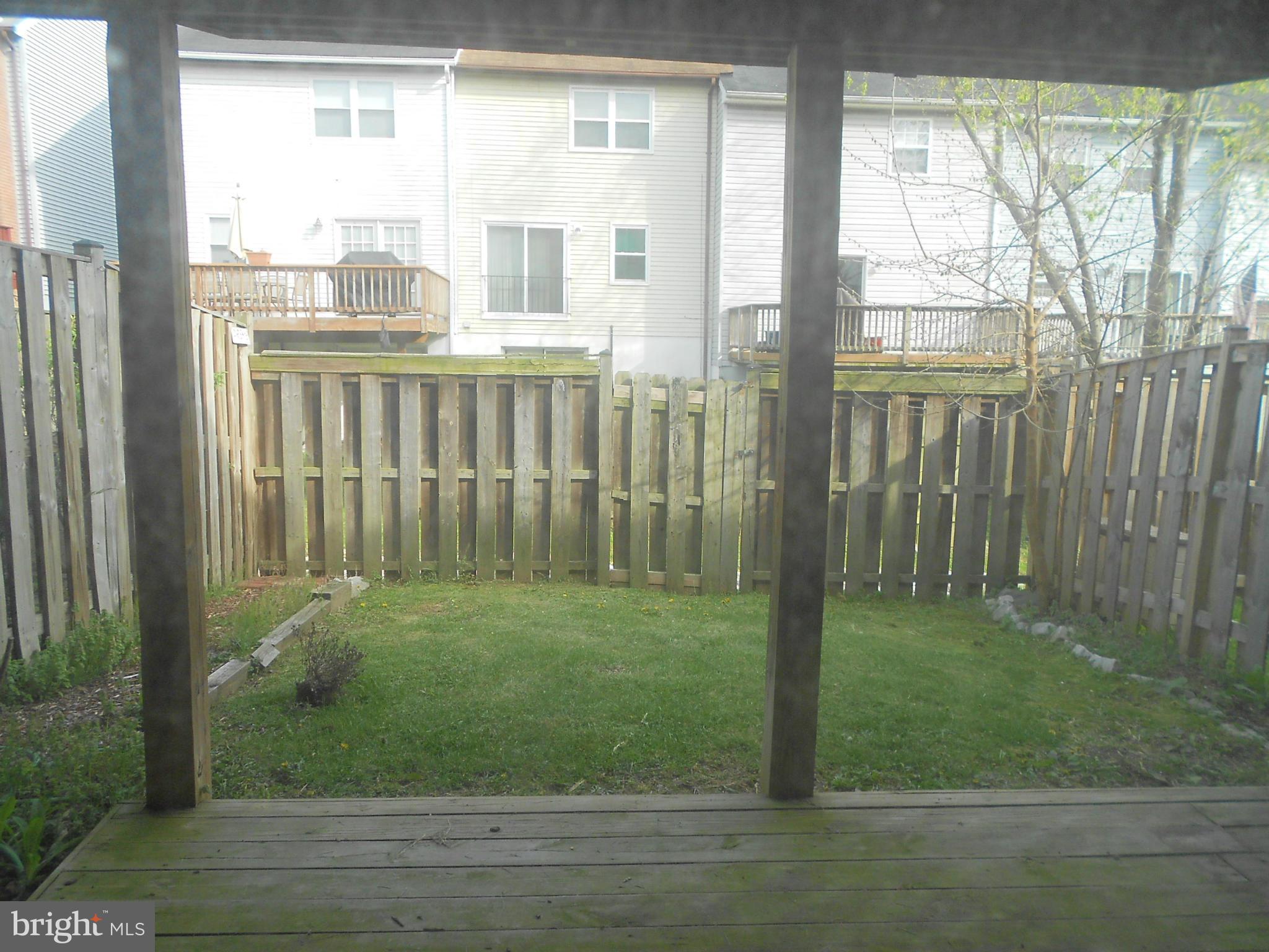 RICHARDSON MEWS - Residential Lease