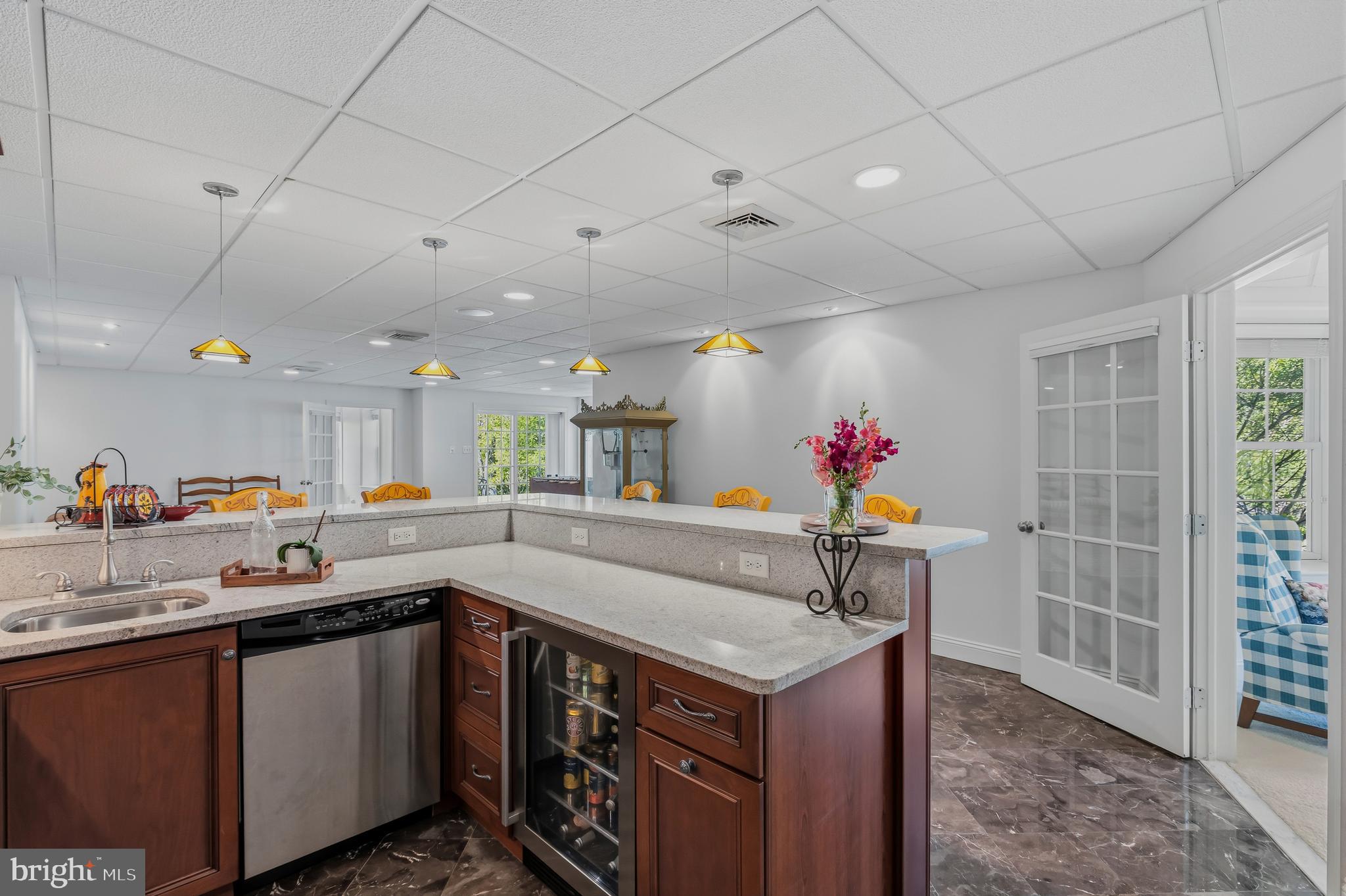 CHERRY CREEK - Residential