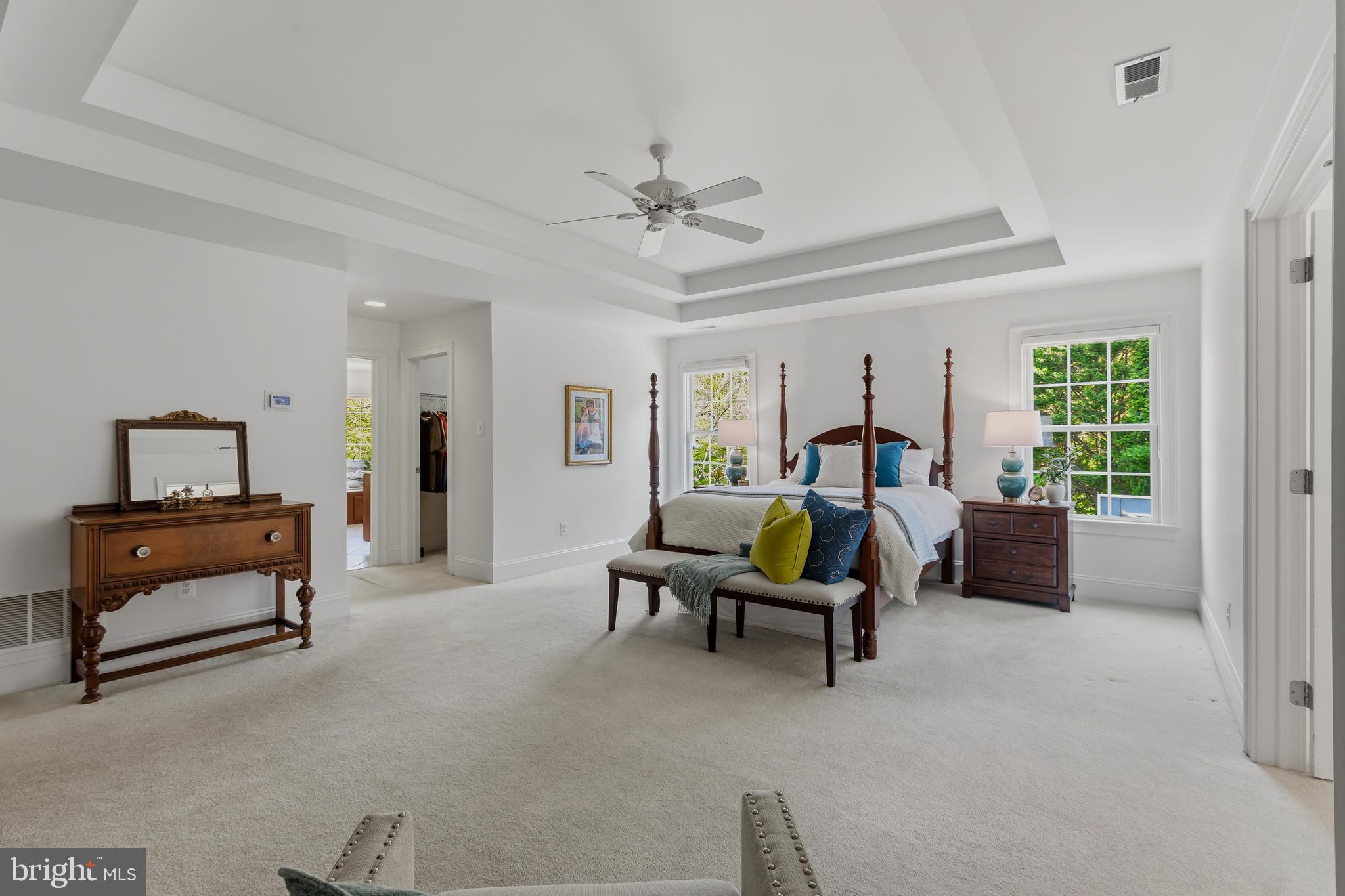 CHERRY CREEK - Residential