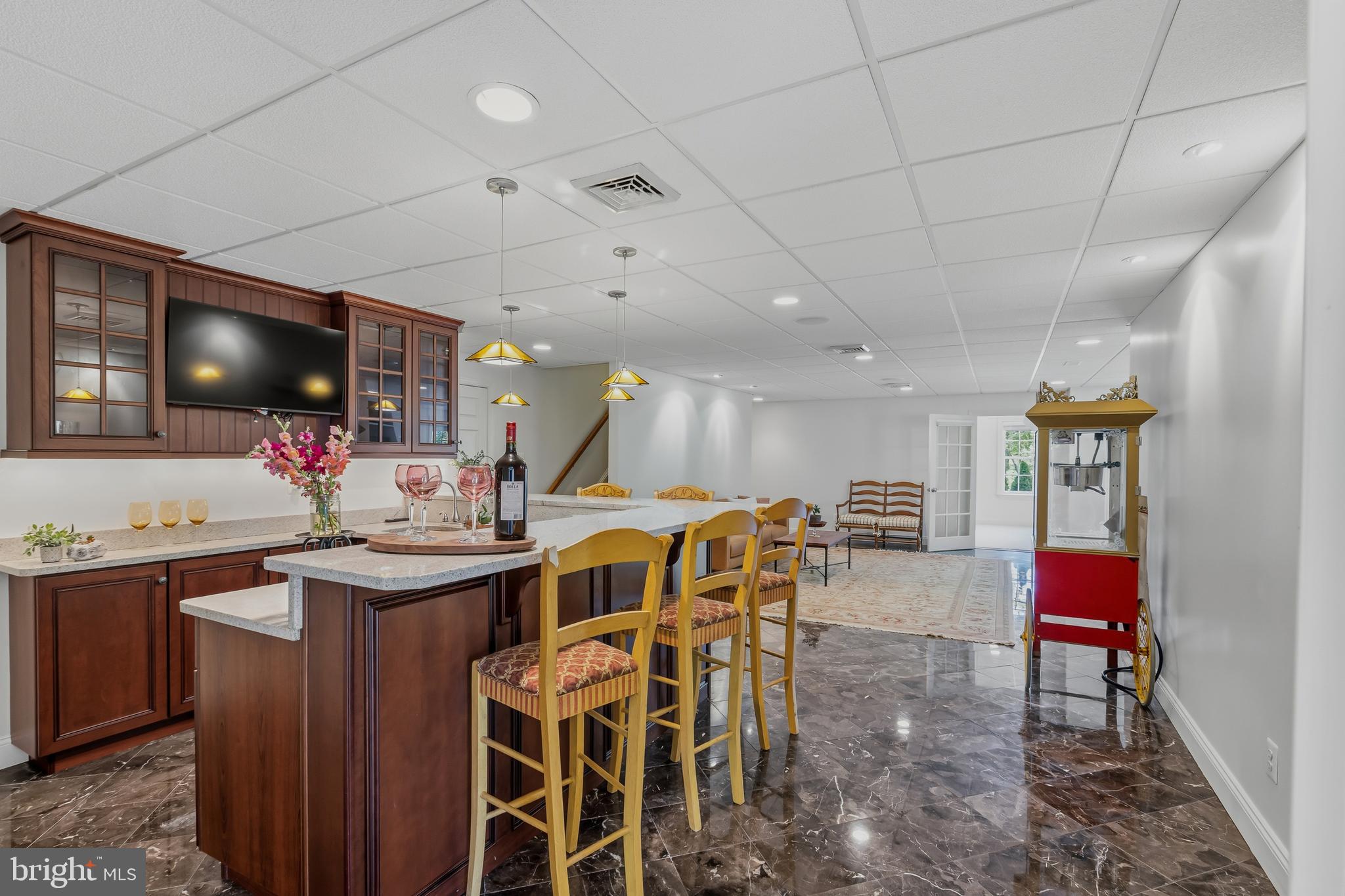 CHERRY CREEK - Residential