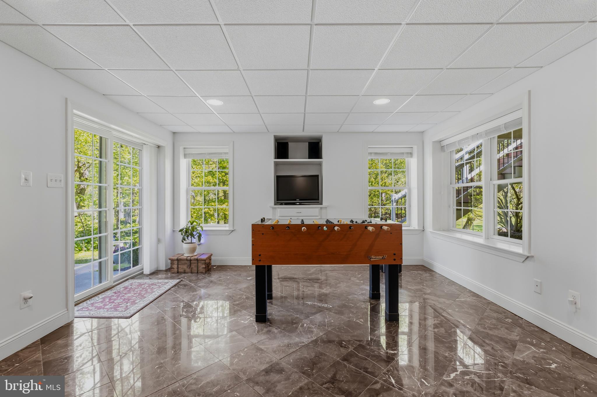 CHERRY CREEK - Residential