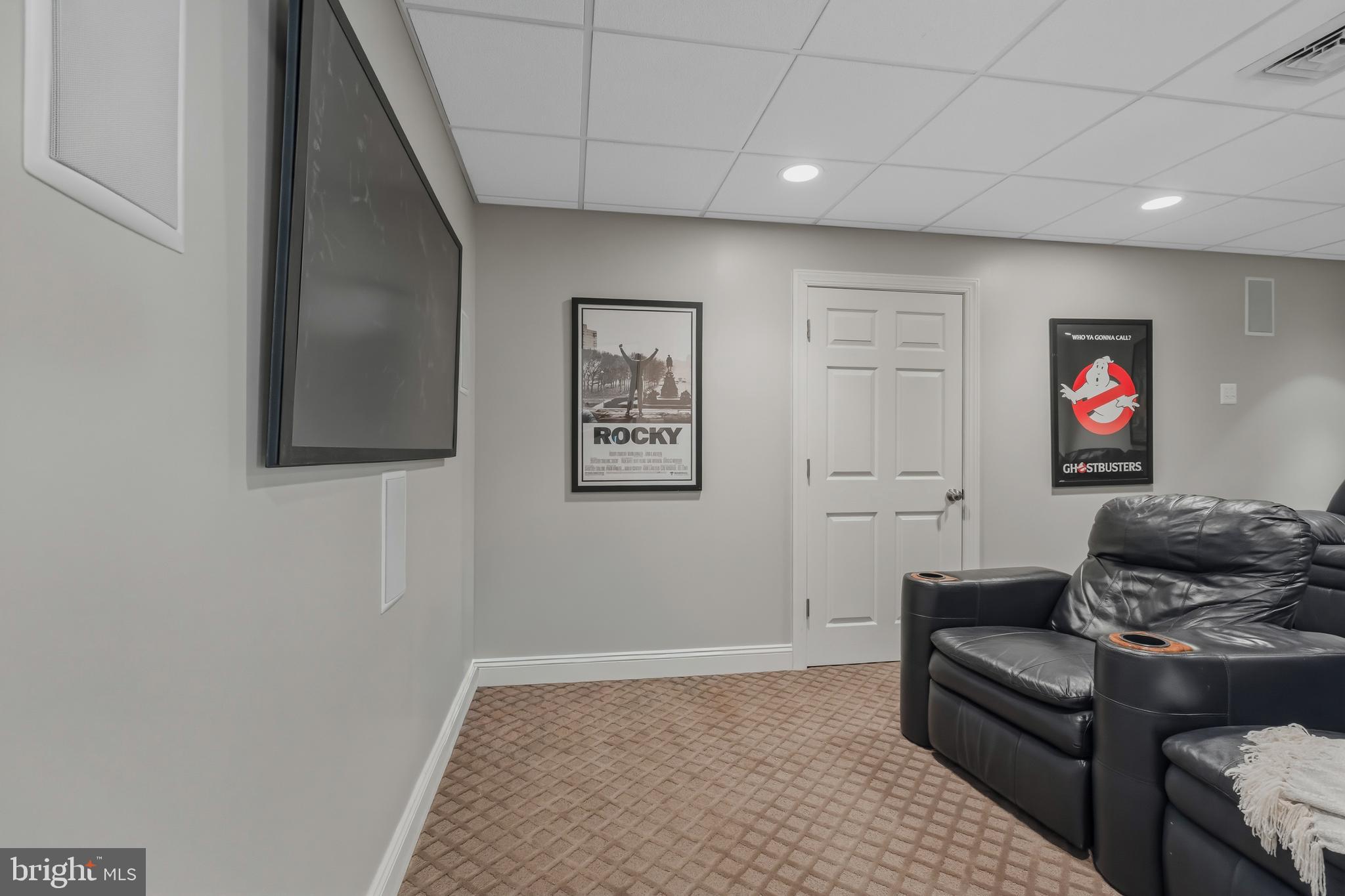 CHERRY CREEK - Residential