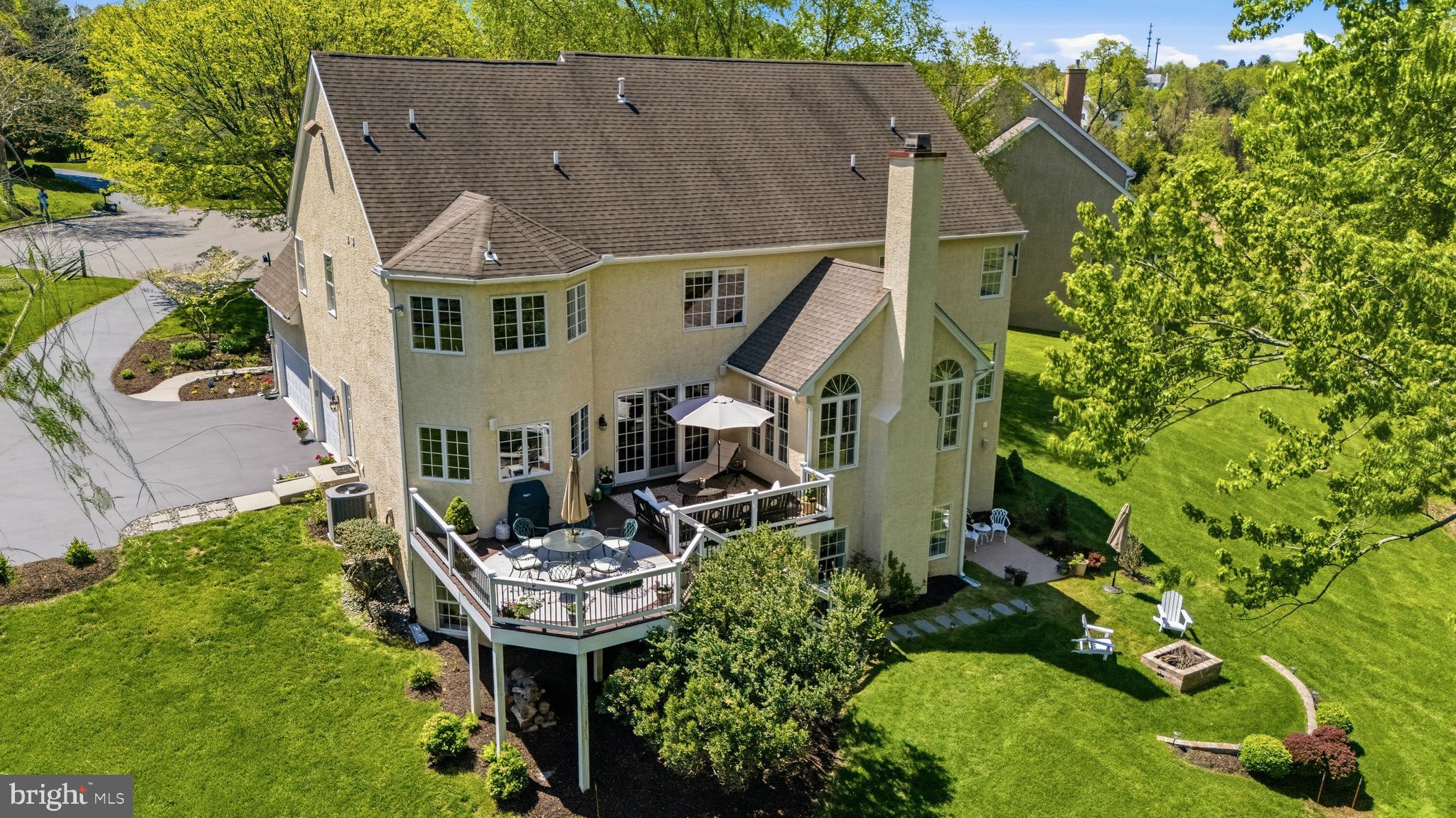 CHERRY CREEK - Residential