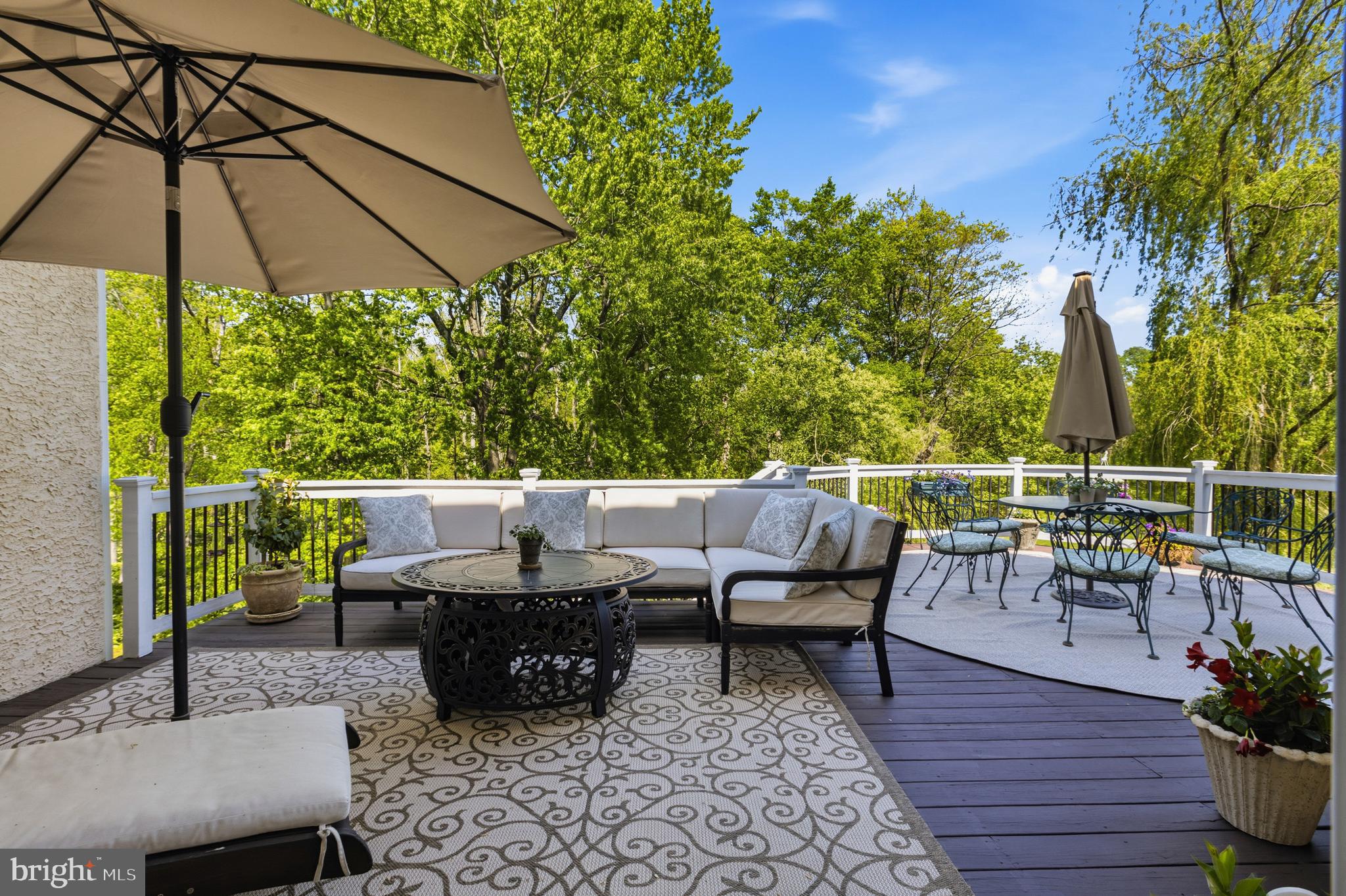 CHERRY CREEK - Residential