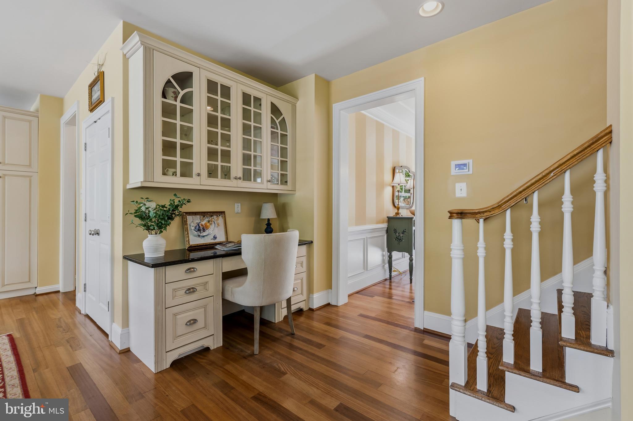 CHERRY CREEK - Residential
