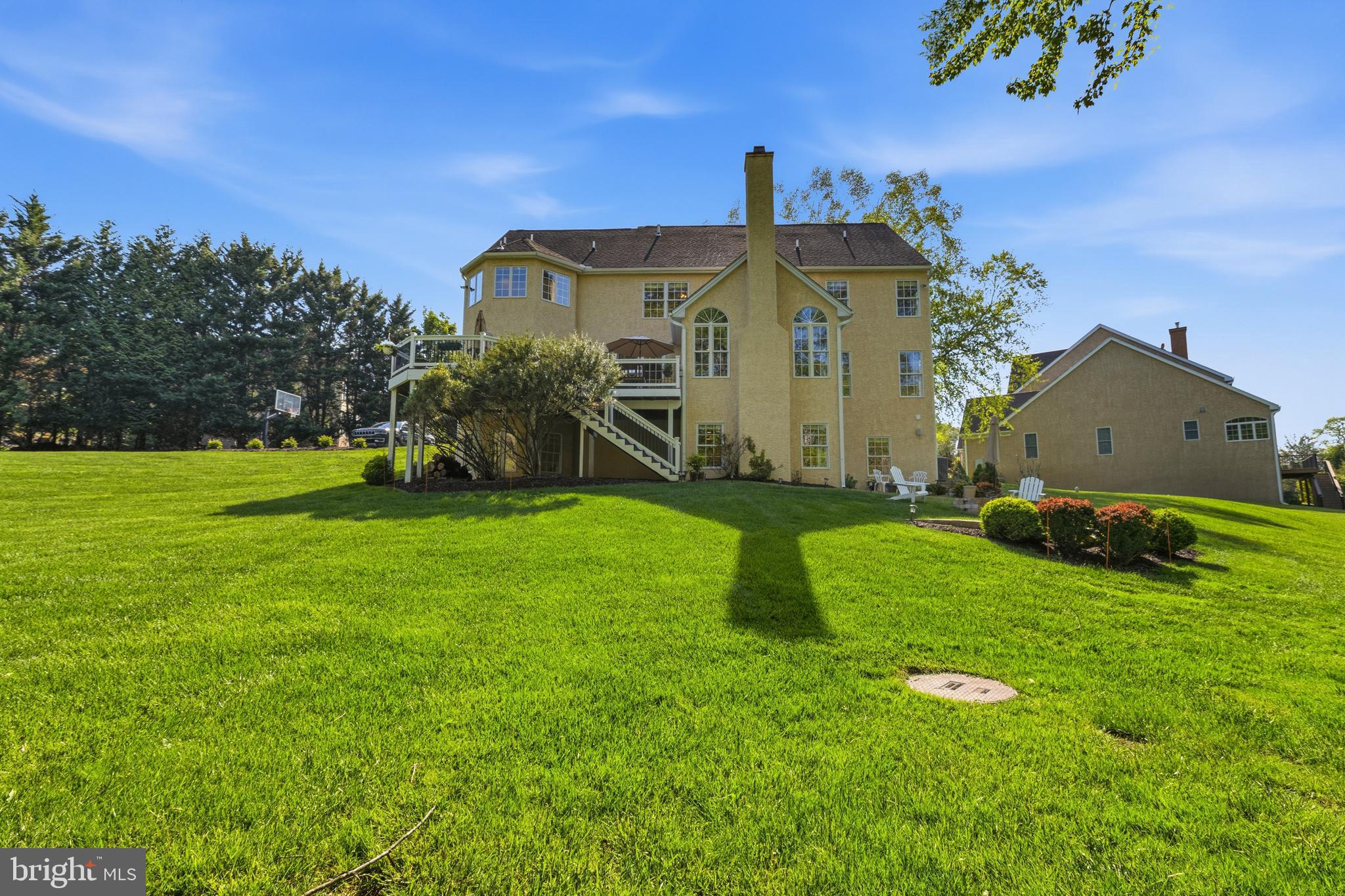 CHERRY CREEK - Residential