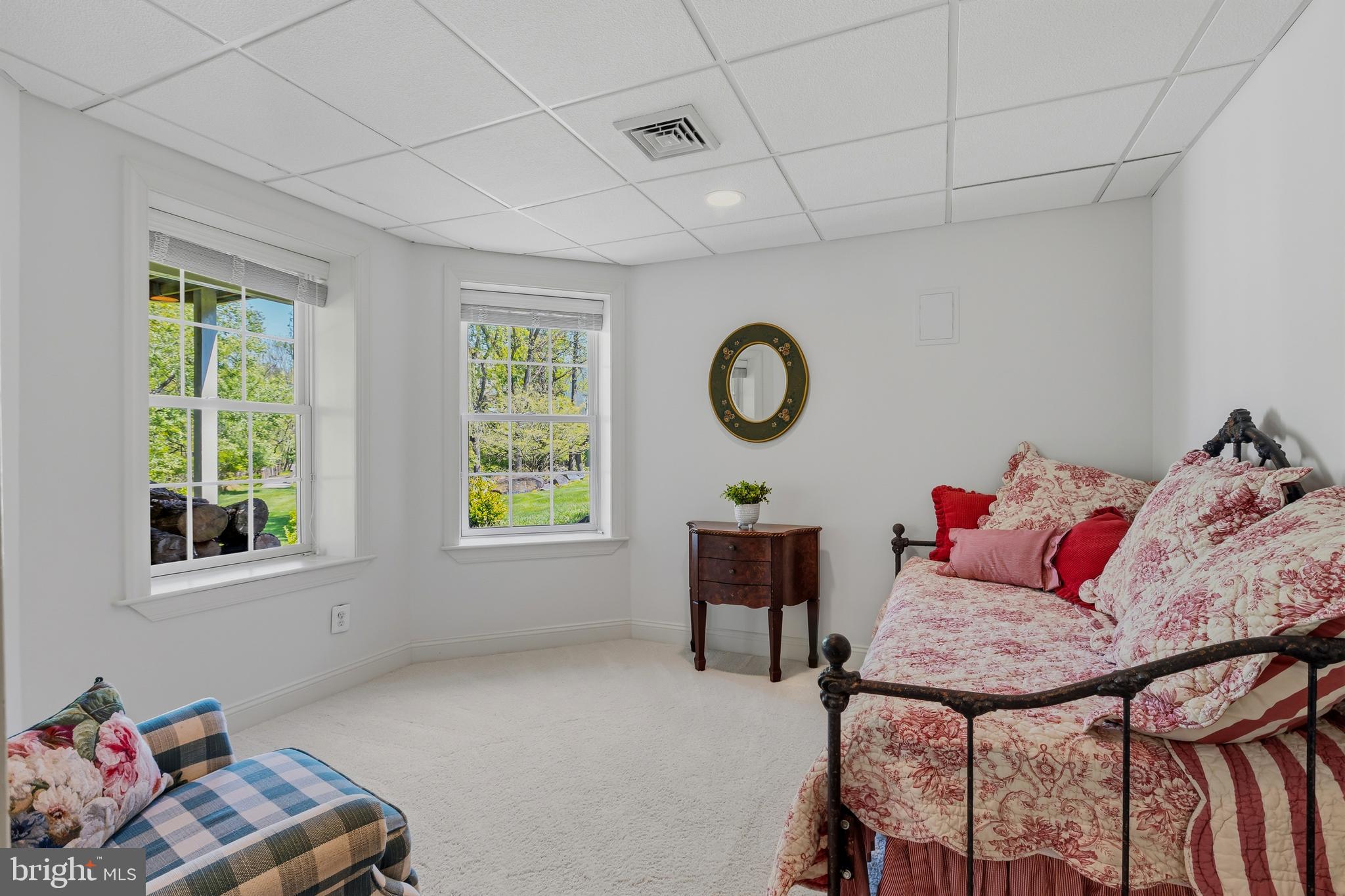CHERRY CREEK - Residential