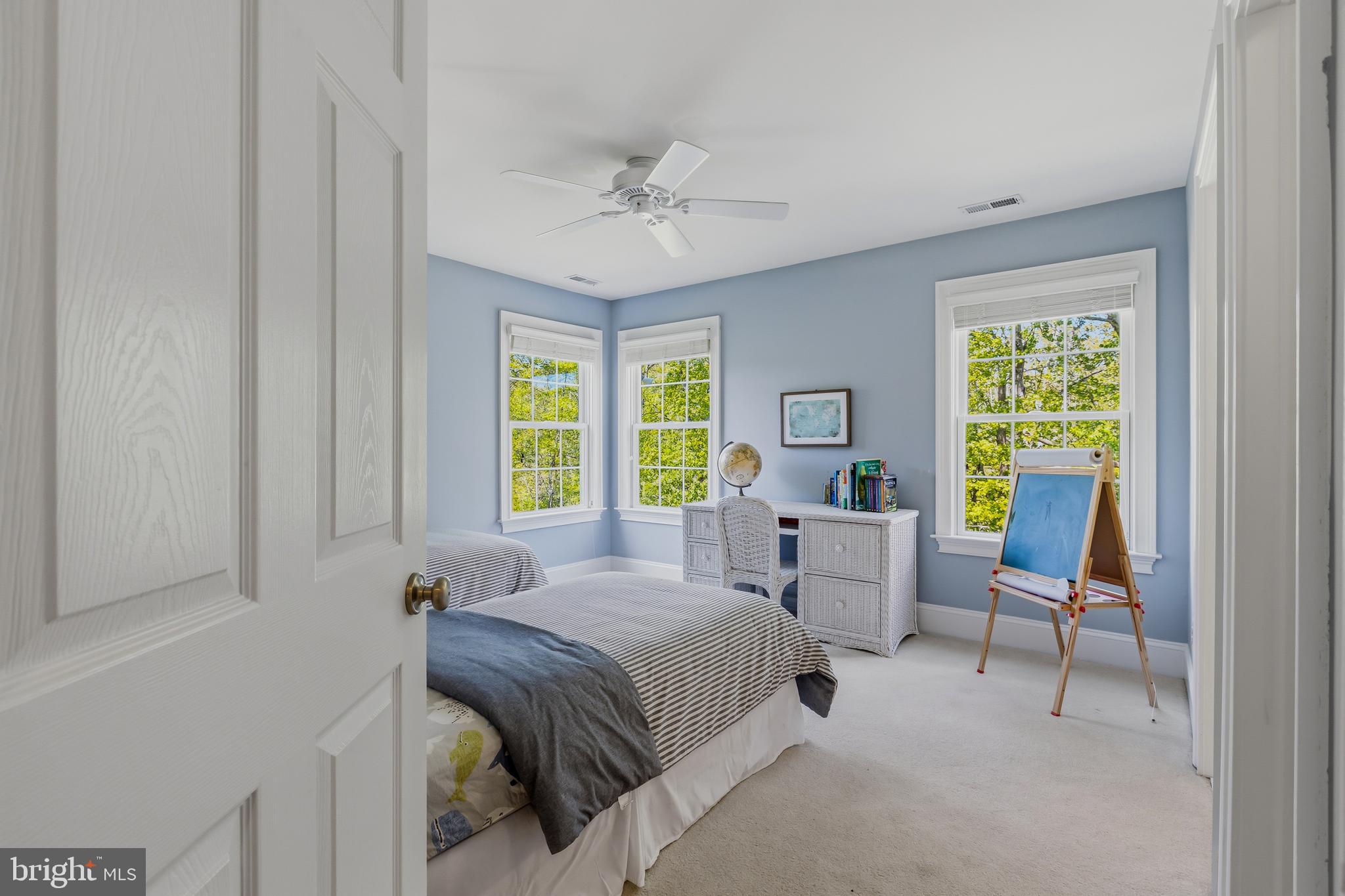 CHERRY CREEK - Residential