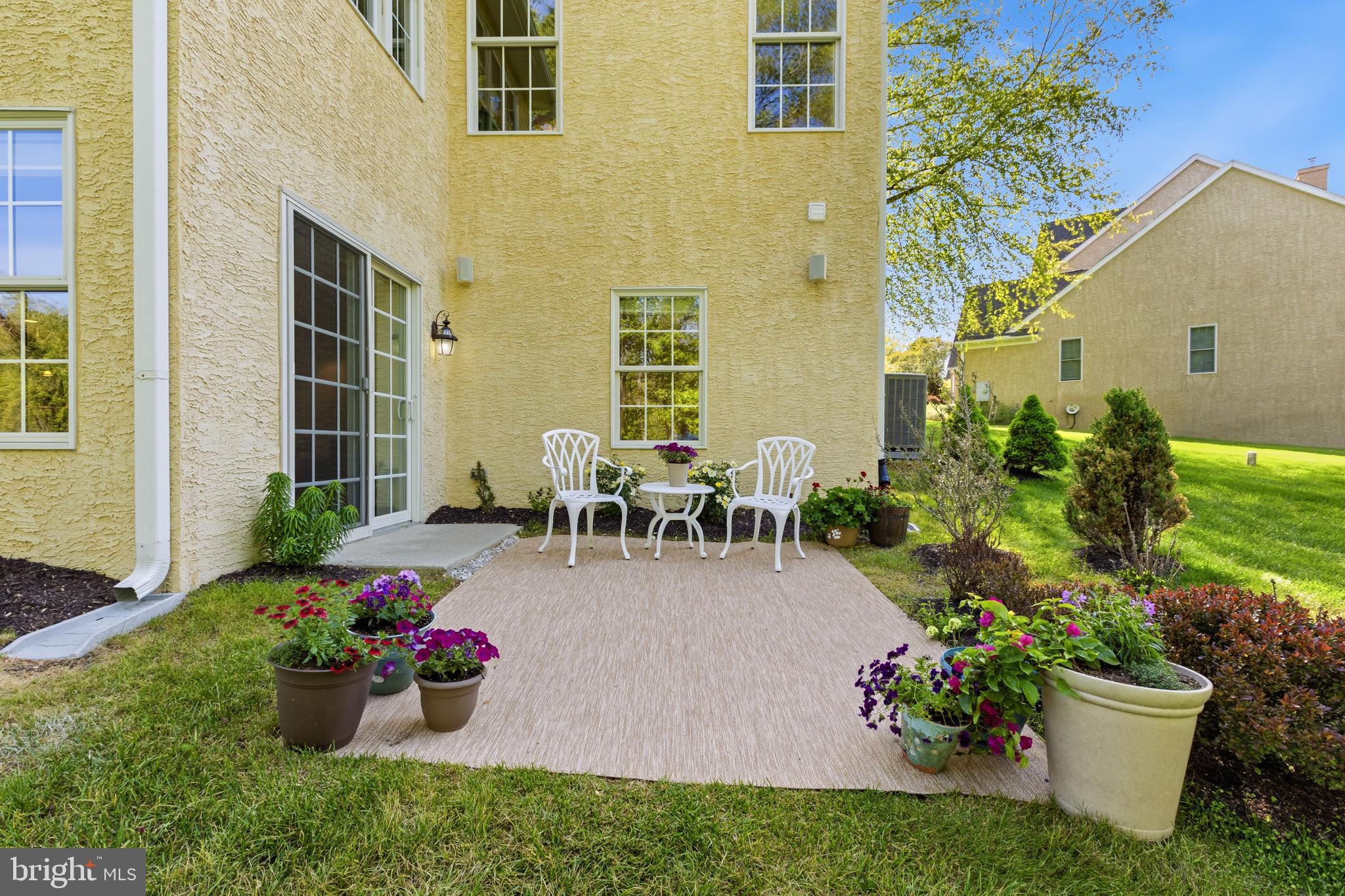 CHERRY CREEK - Residential
