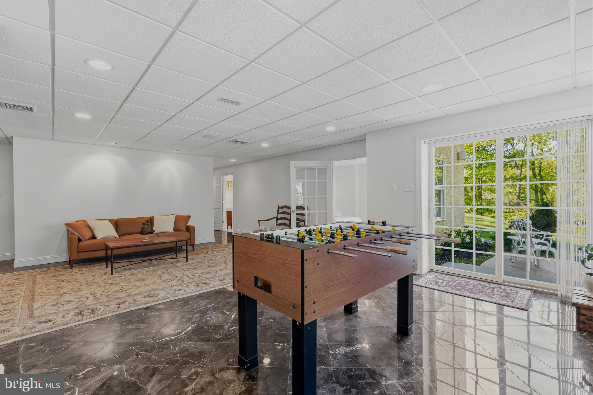 CHERRY CREEK - Residential