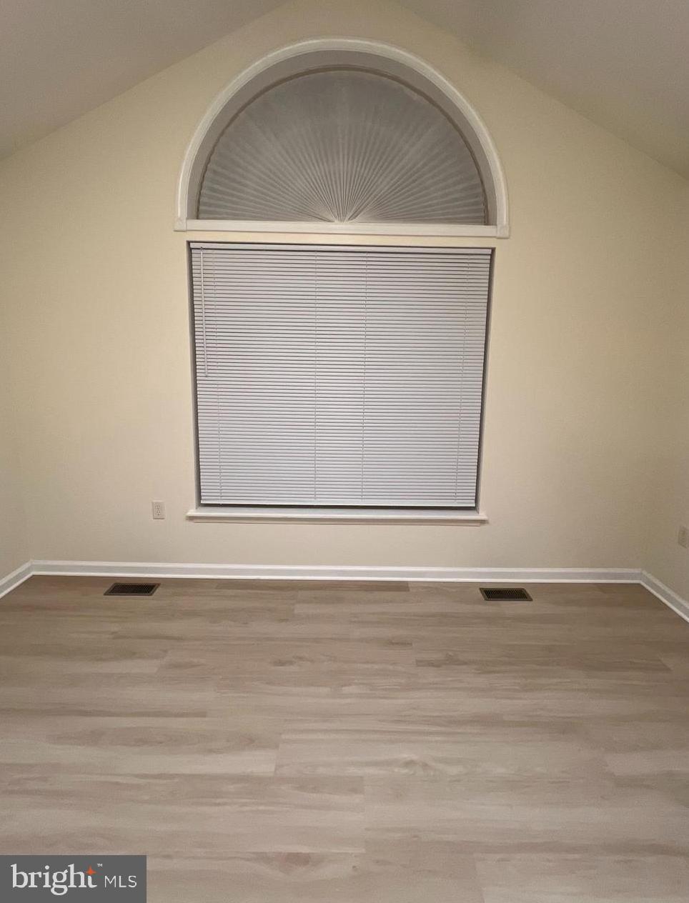 NICHOLSON SQUARE - Residential Lease