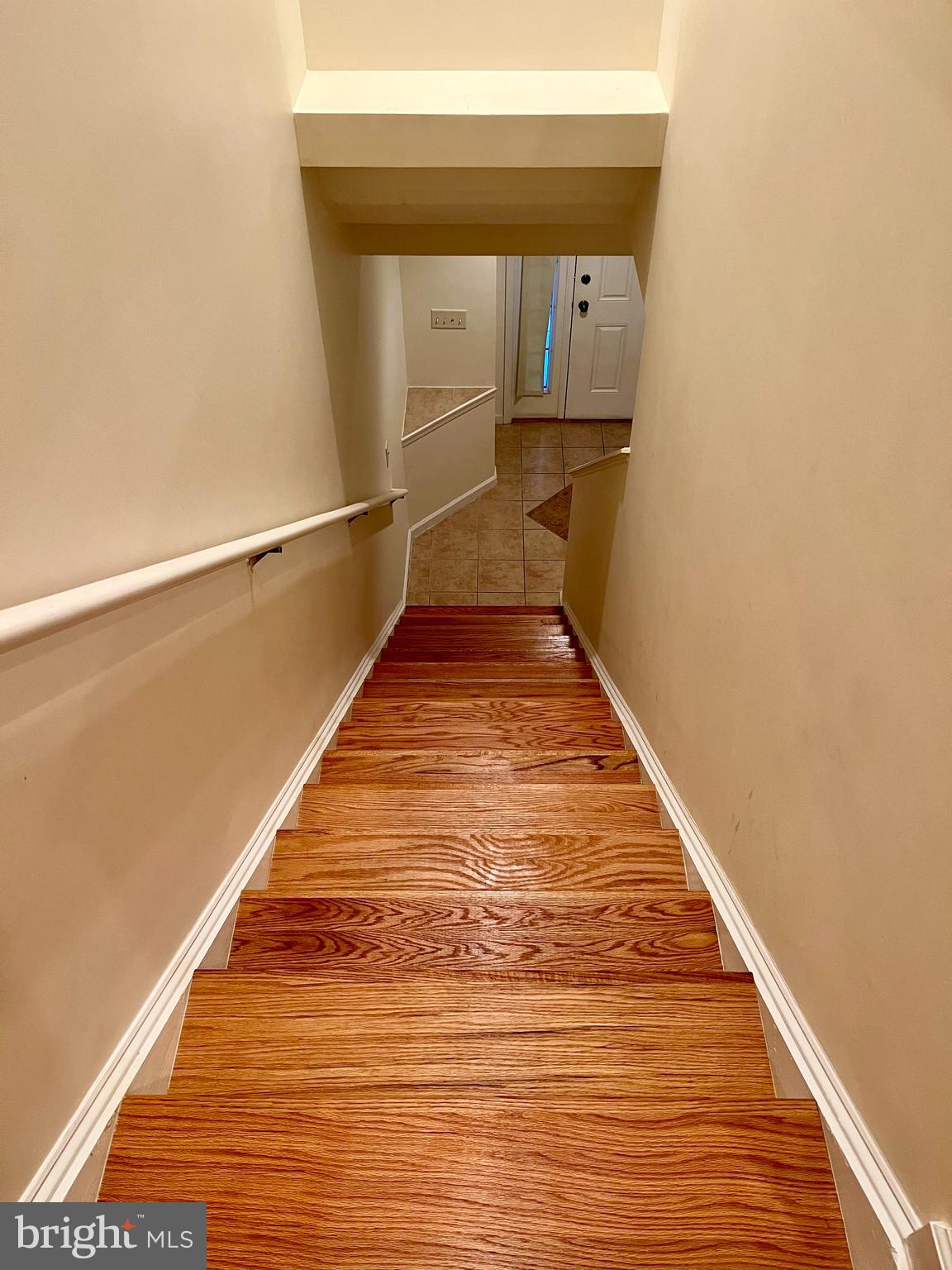 NICHOLSON SQUARE - Residential Lease