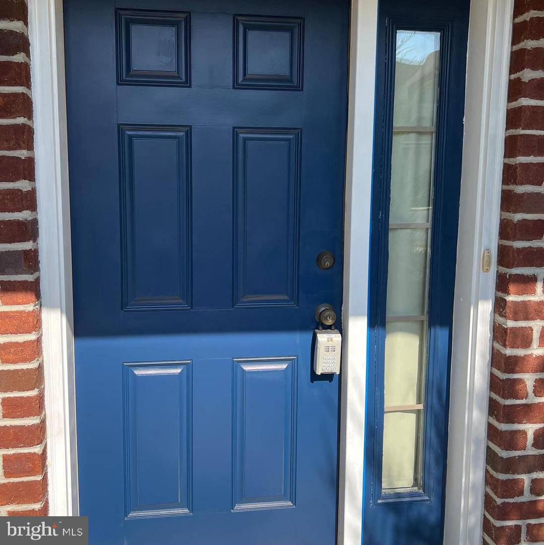 NICHOLSON SQUARE - Residential Lease