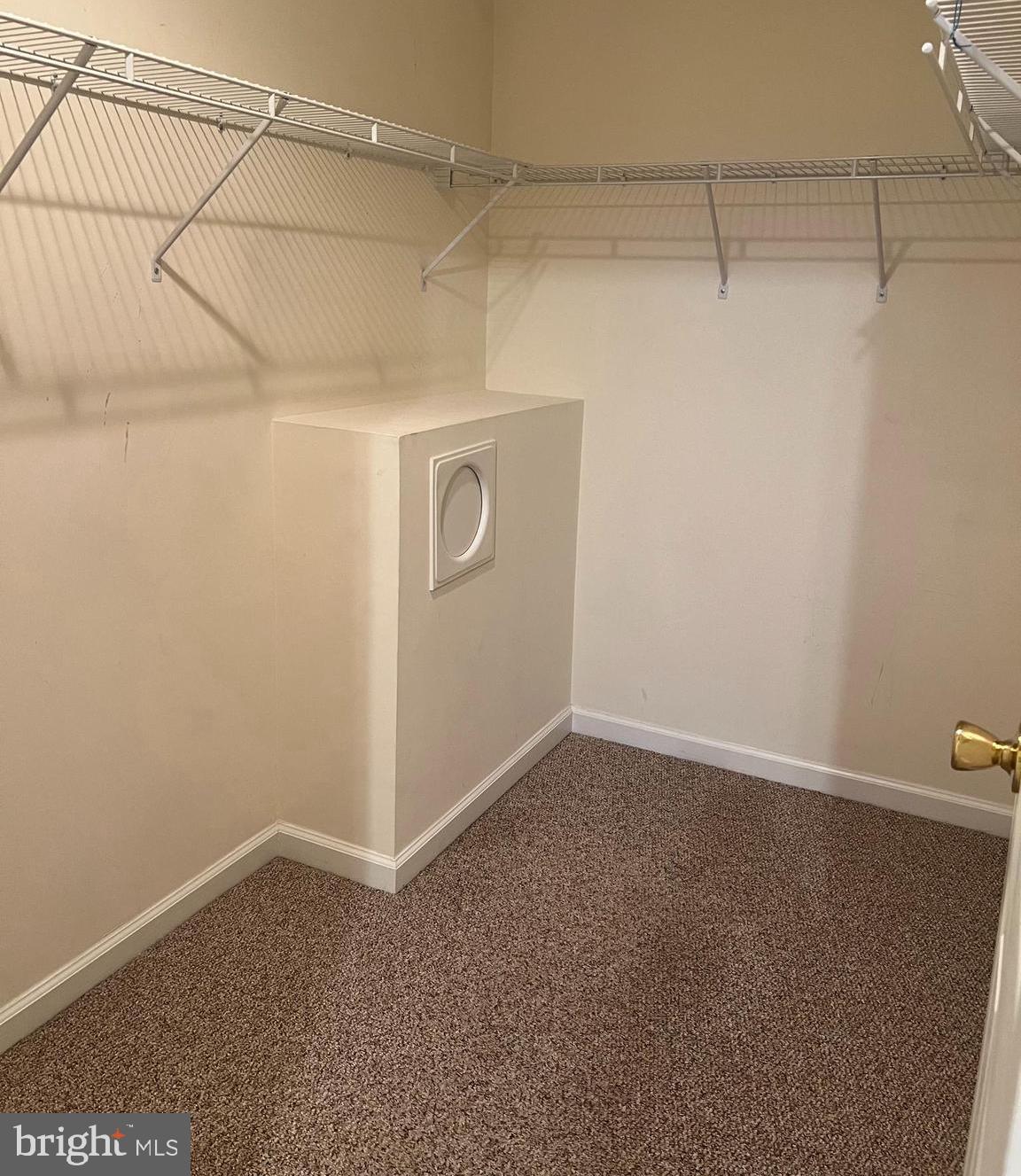 NICHOLSON SQUARE - Residential Lease