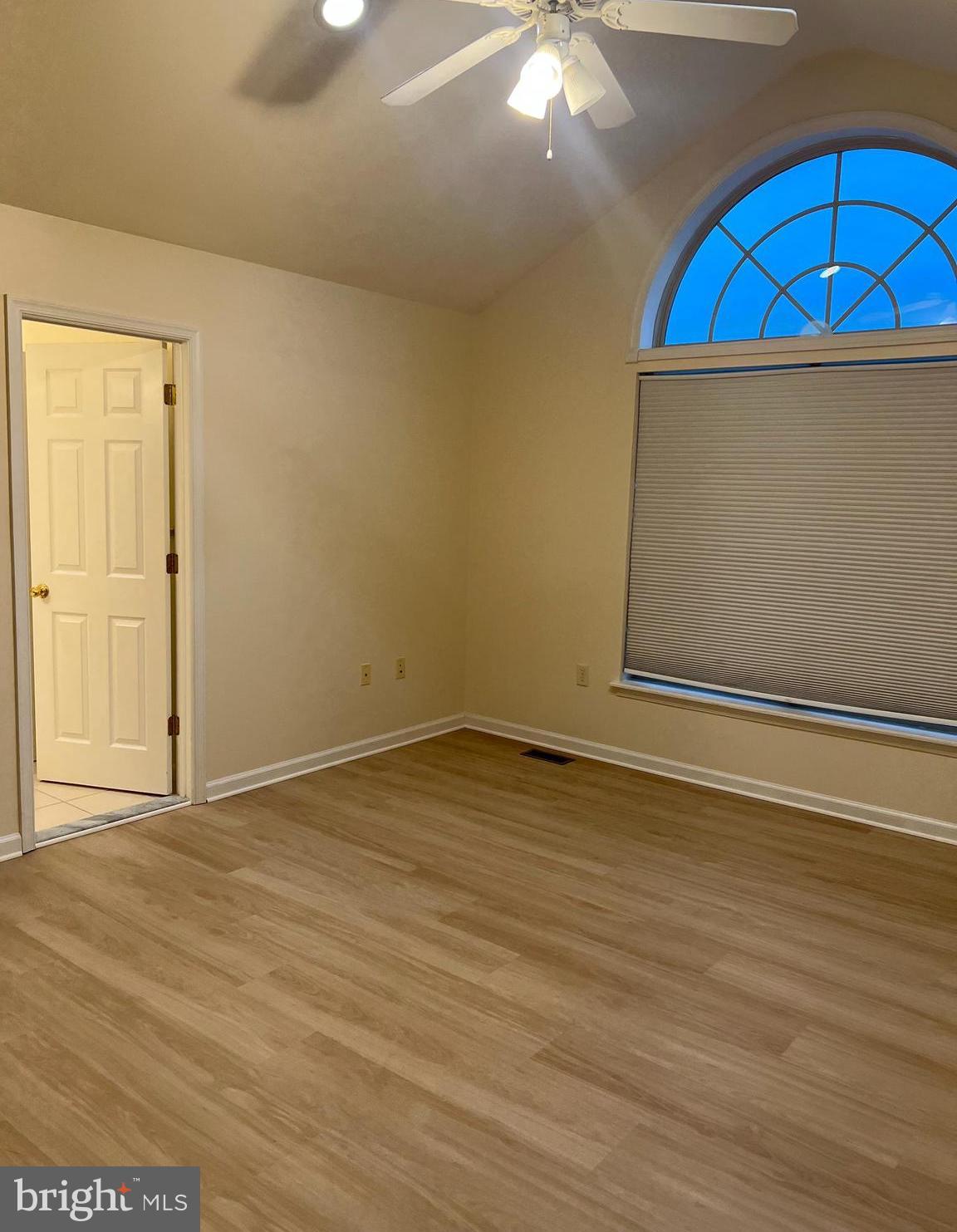 NICHOLSON SQUARE - Residential Lease