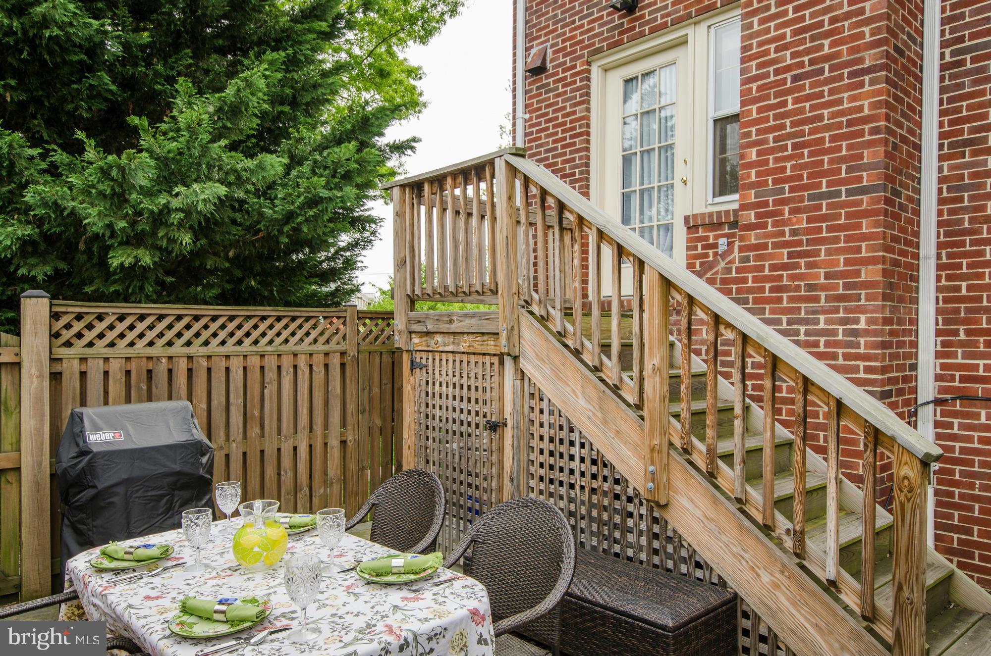 CHAPEL HILL - Residential