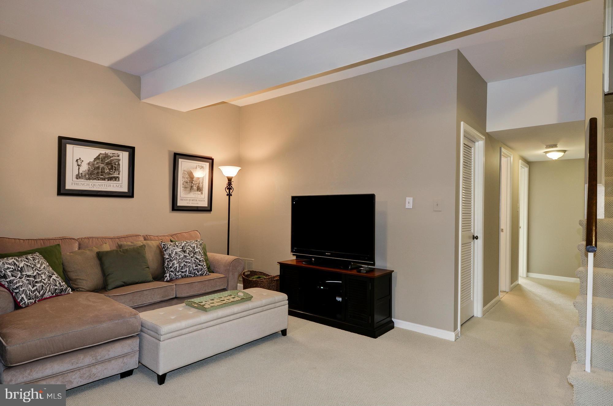 CHAPEL HILL - Residential