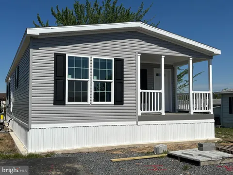 60 Longwood Place, North Wales, PA 19454 - MLS#: PAMC2130108