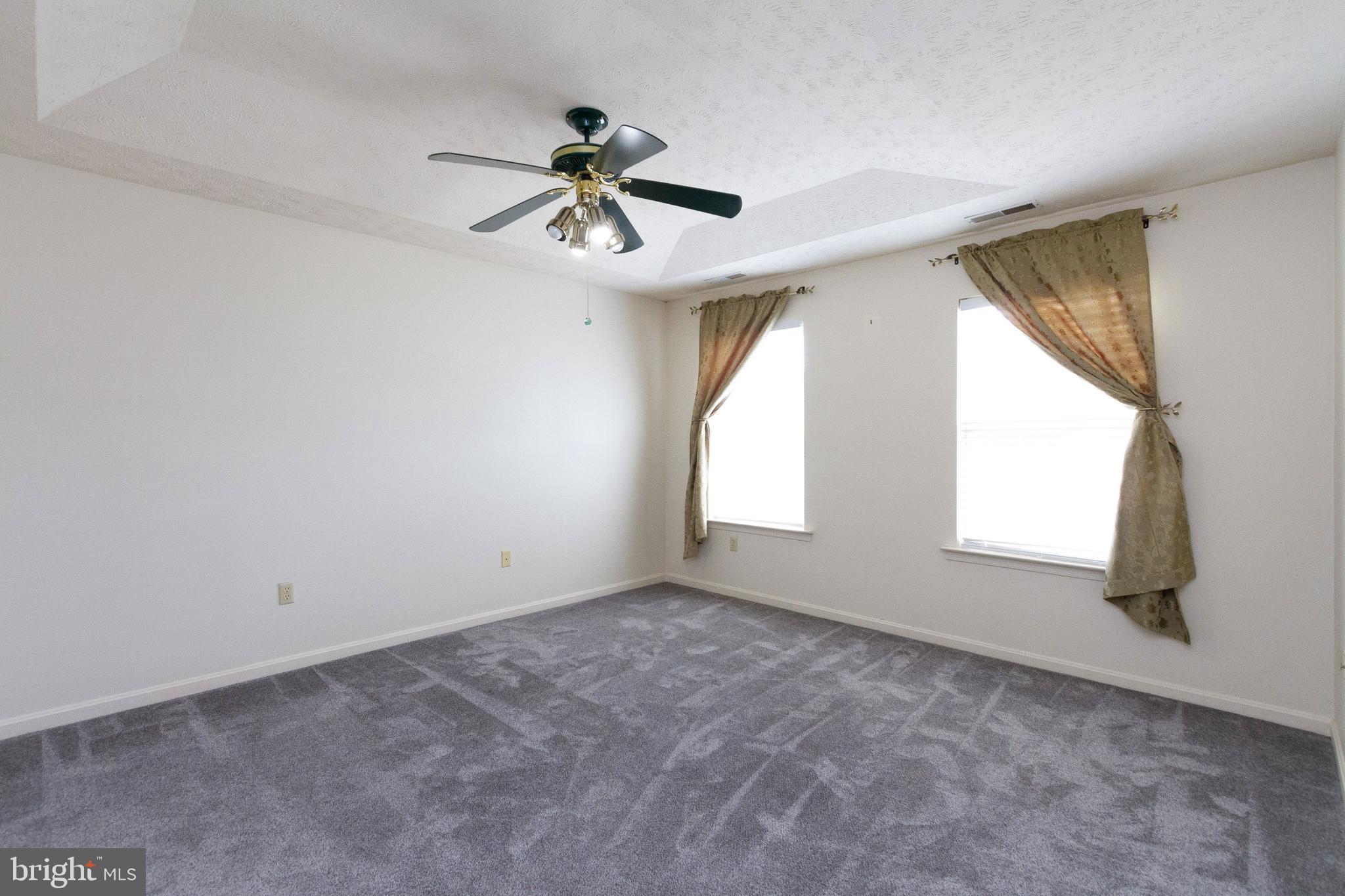 ARGYLE HILLS - Residential Lease