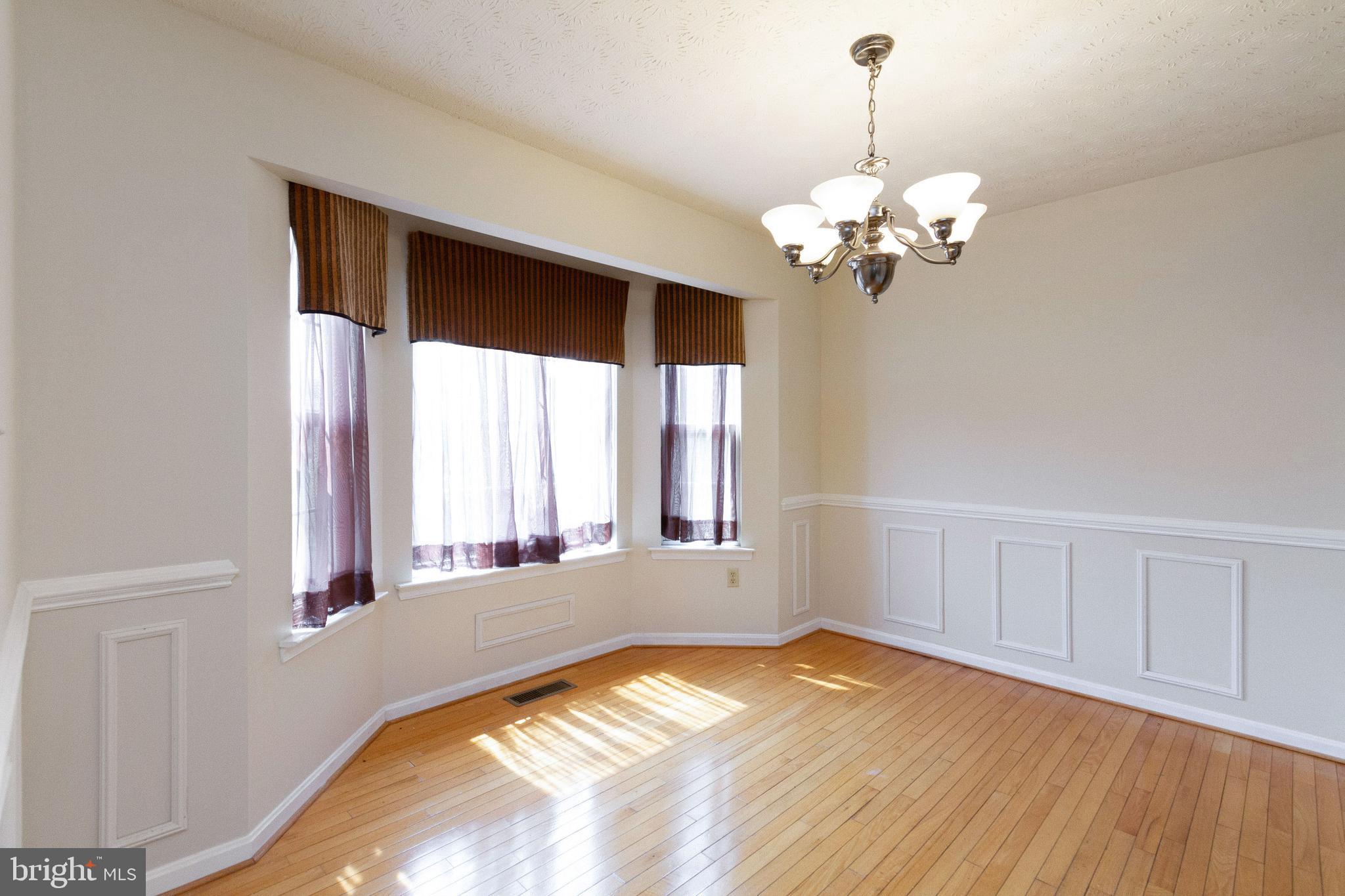 ARGYLE HILLS - Residential Lease