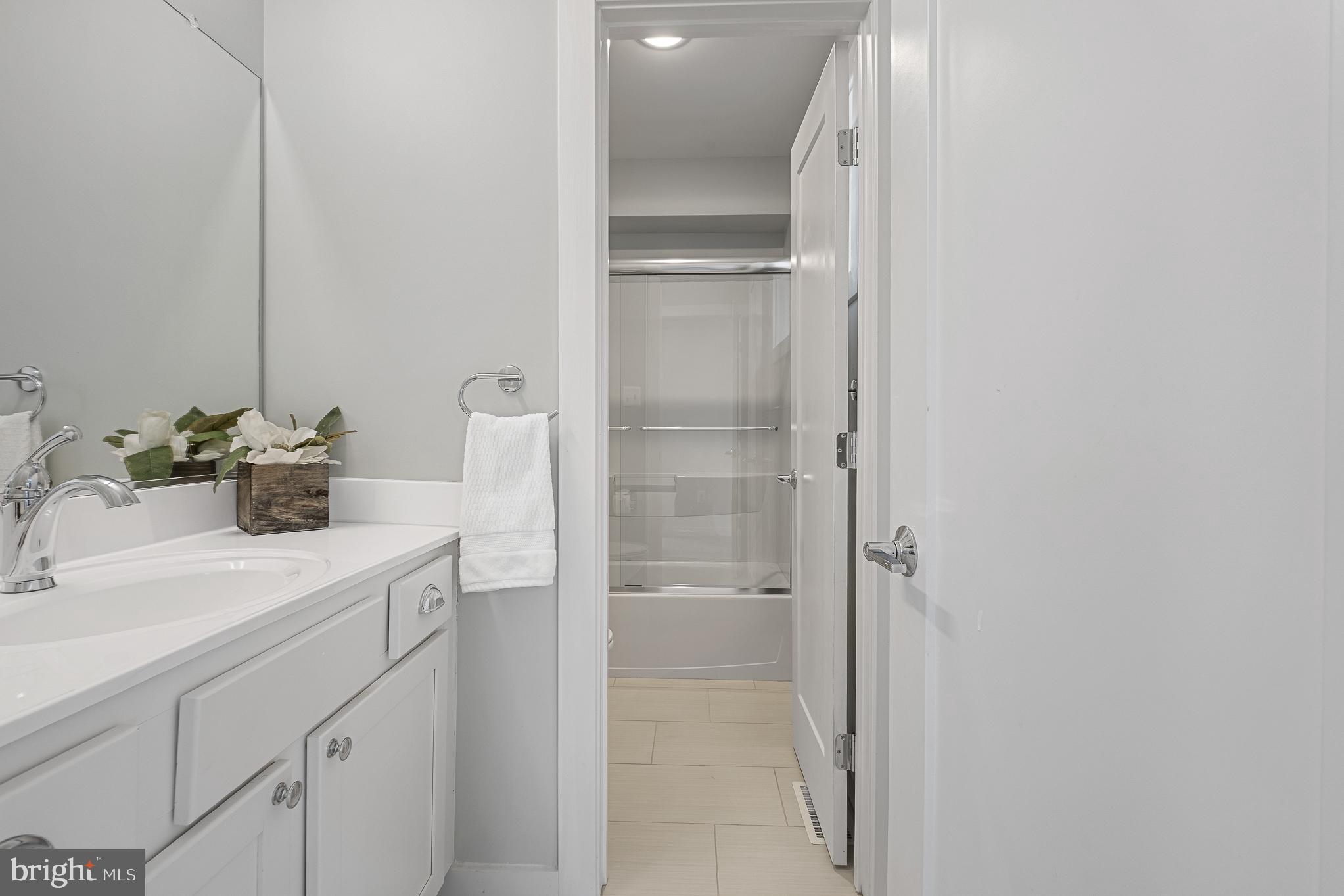 WHEATON OUT RES. (2) - Residential