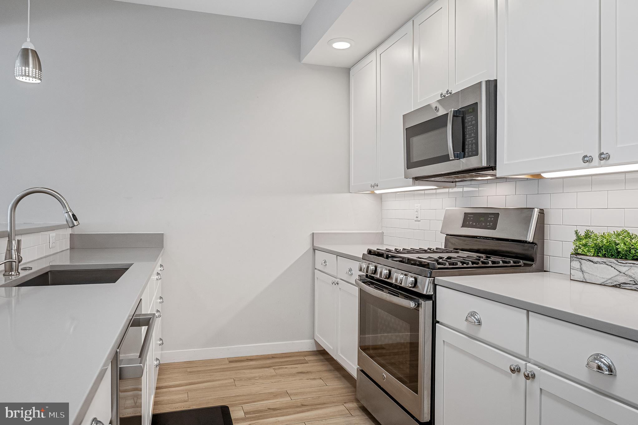 WHEATON OUT RES. (2) - Residential