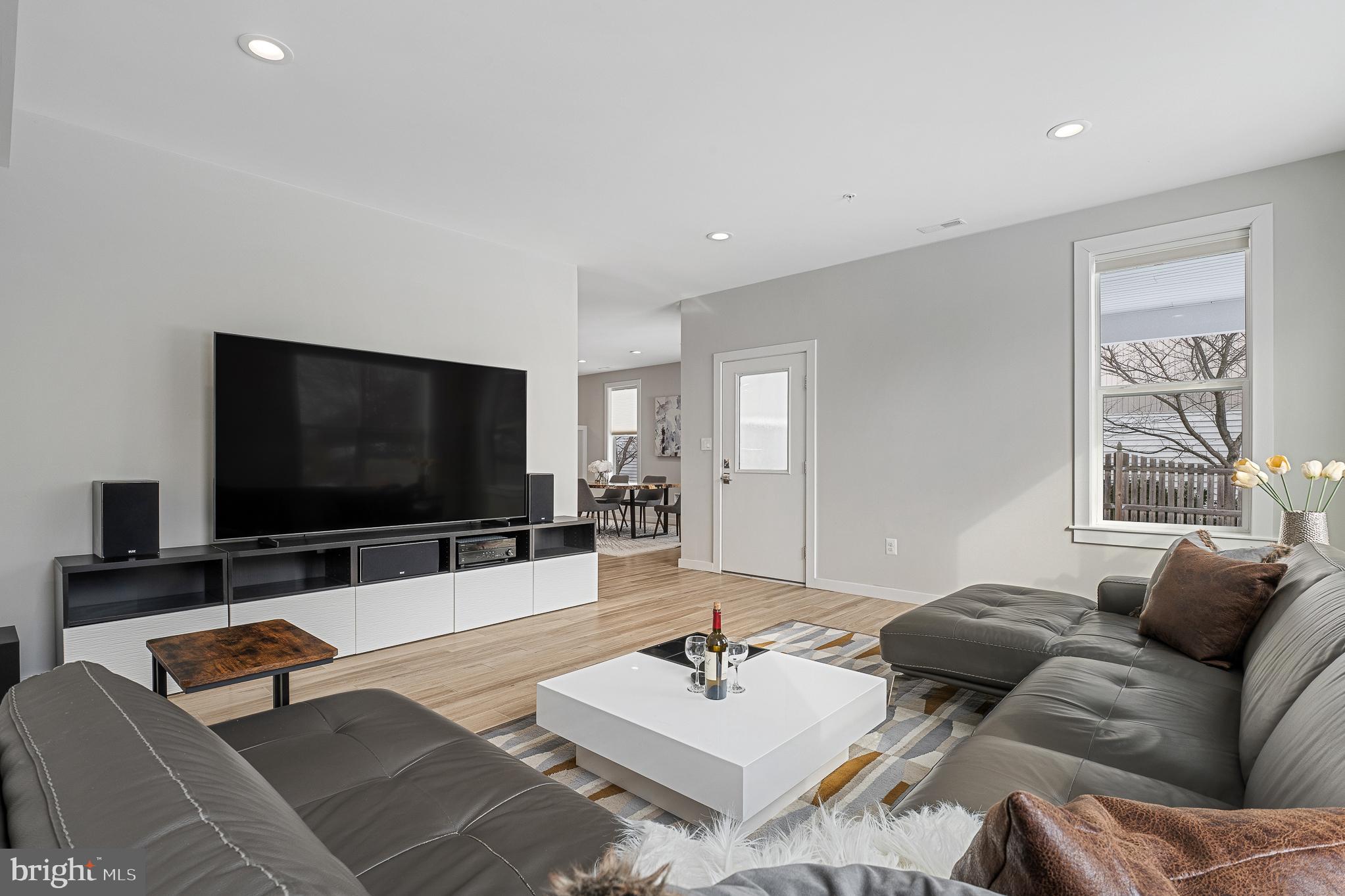 WHEATON OUT RES. (2) - Residential