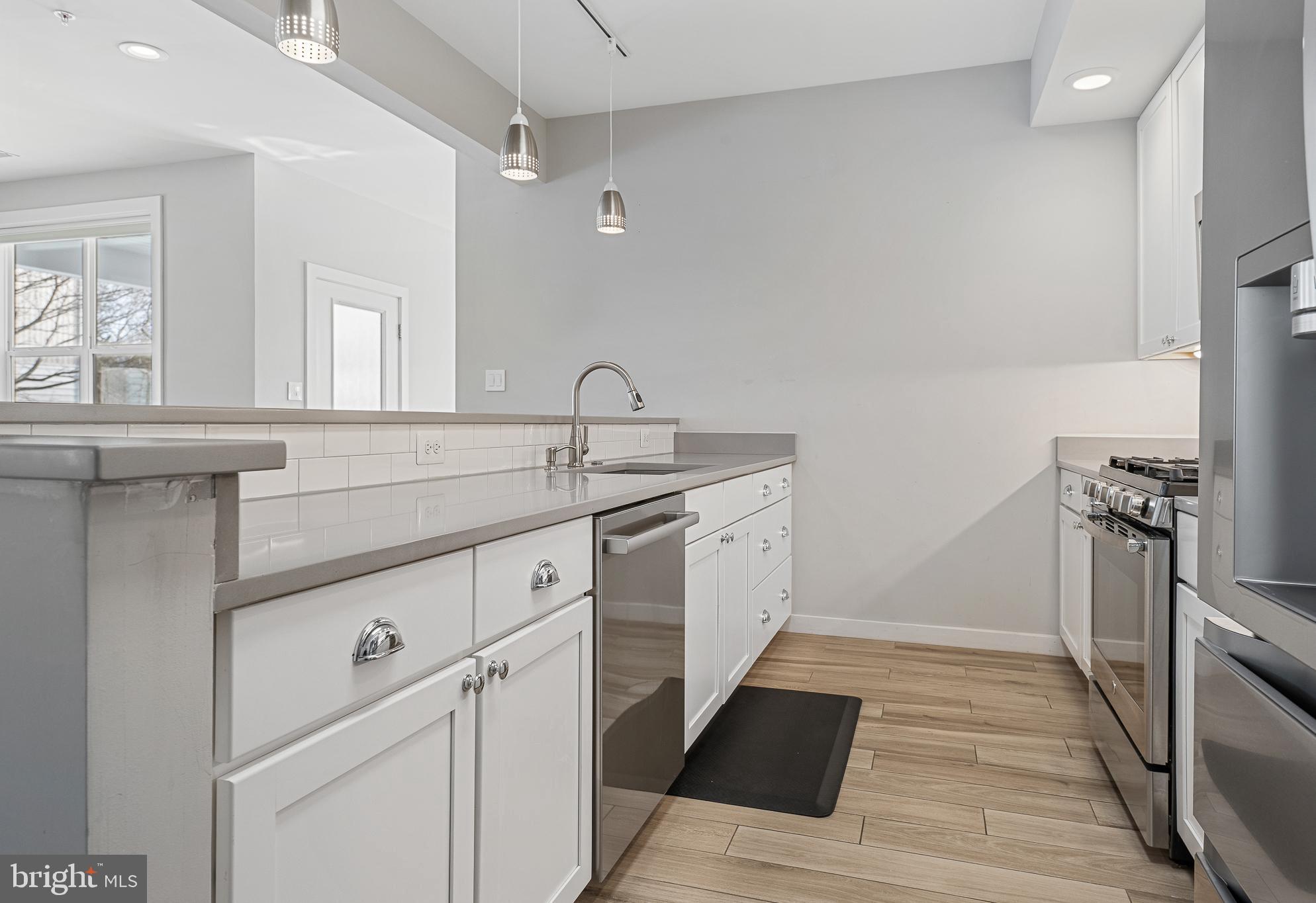 WHEATON OUT RES. (2) - Residential