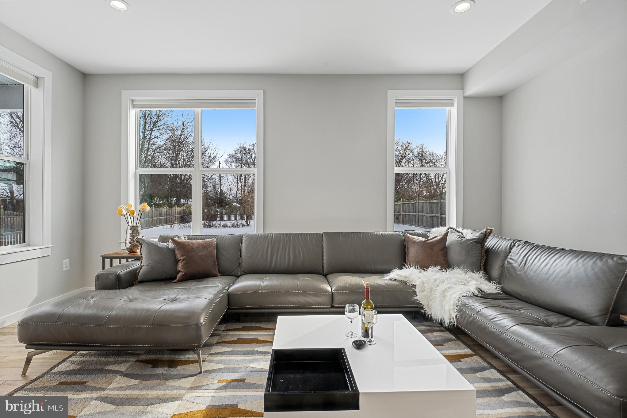 WHEATON OUT RES. (2) - Residential