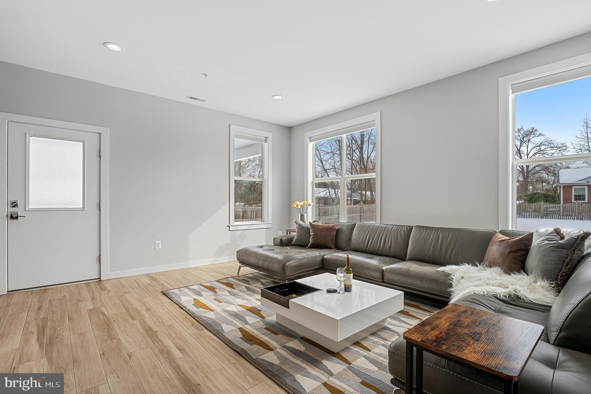 WHEATON OUT RES. (2) - Residential